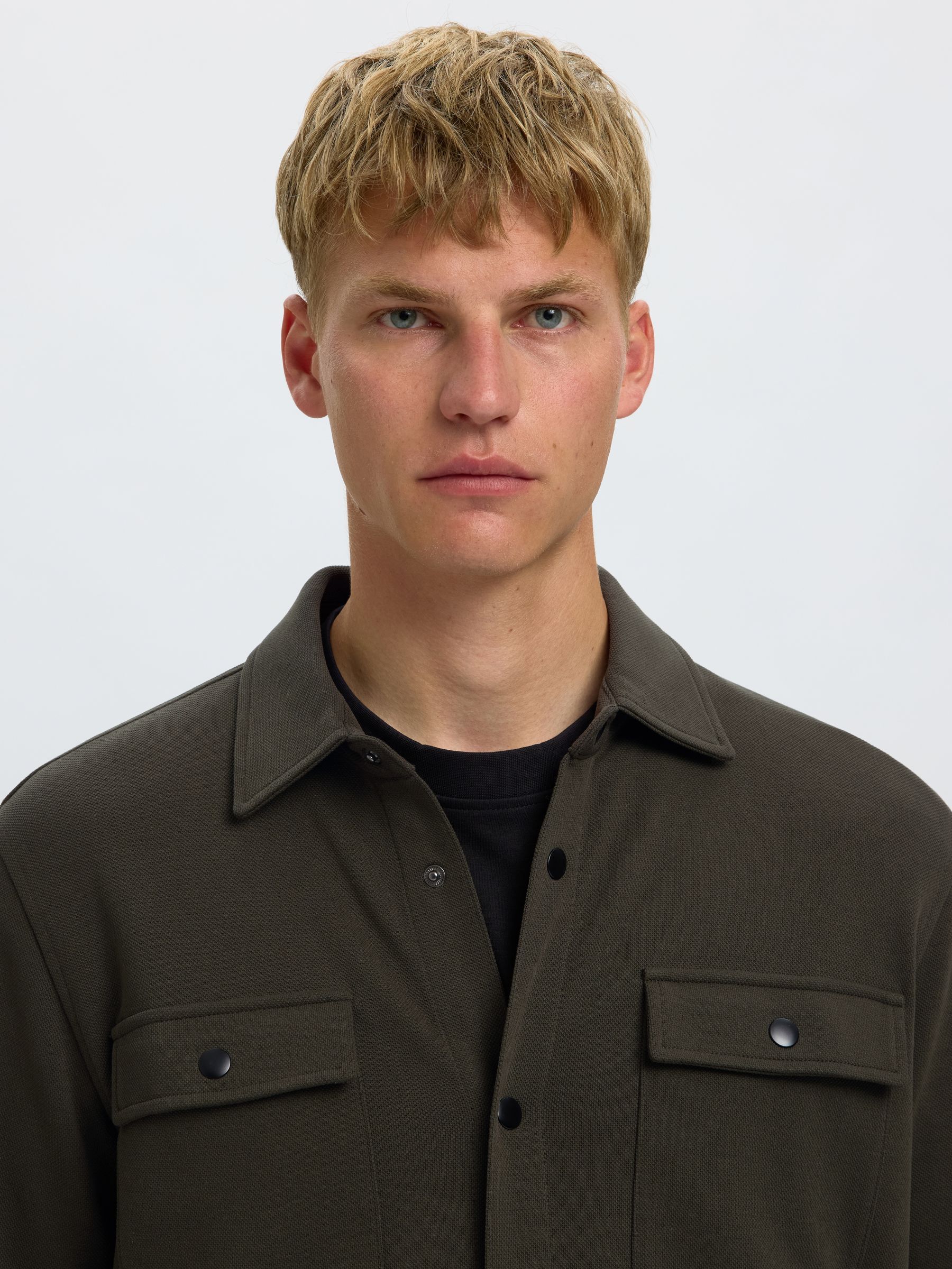CLASSIC OVERSHIRT, Peat, highres