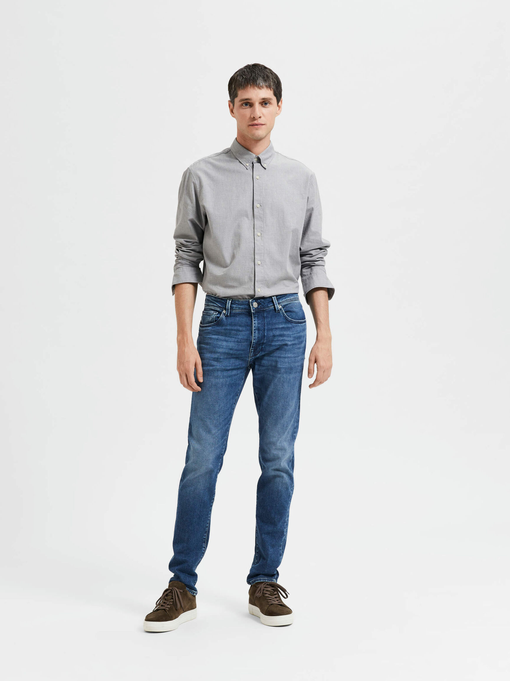 MEDIUM WASH SLIM FIT JEANS, Medium Blue Denim, highres