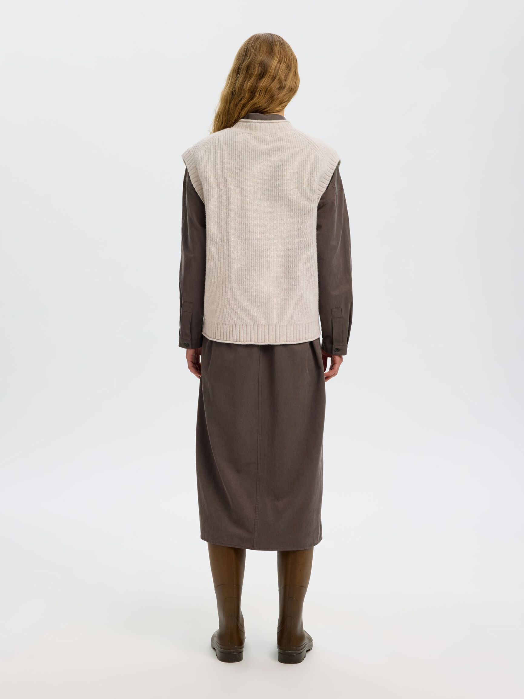 WOOL KNITTED VEST, Silver Birch, highres