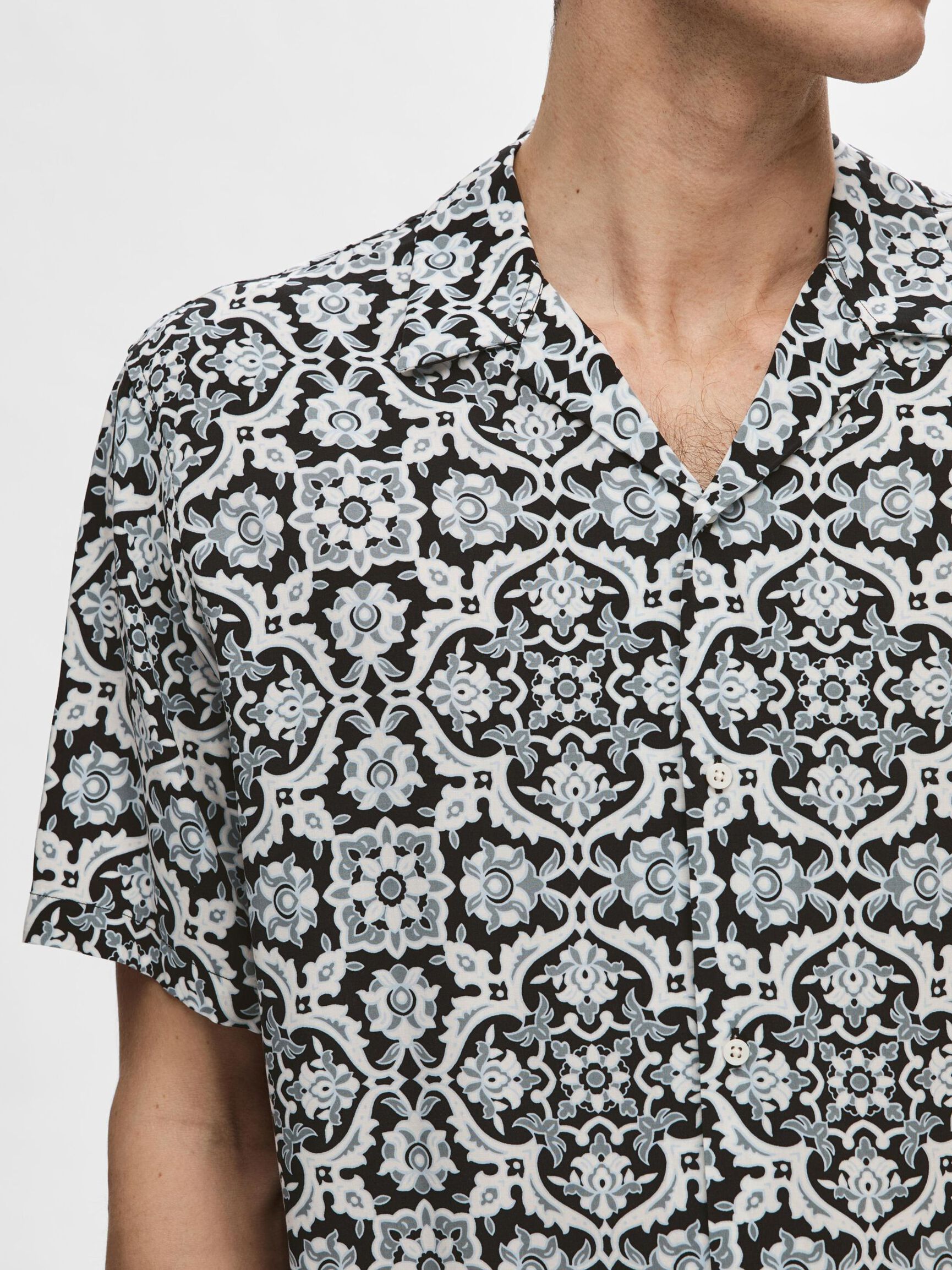 PATTERNED SHORT SLEEVED SHIRT, Cashmere Blue, highres