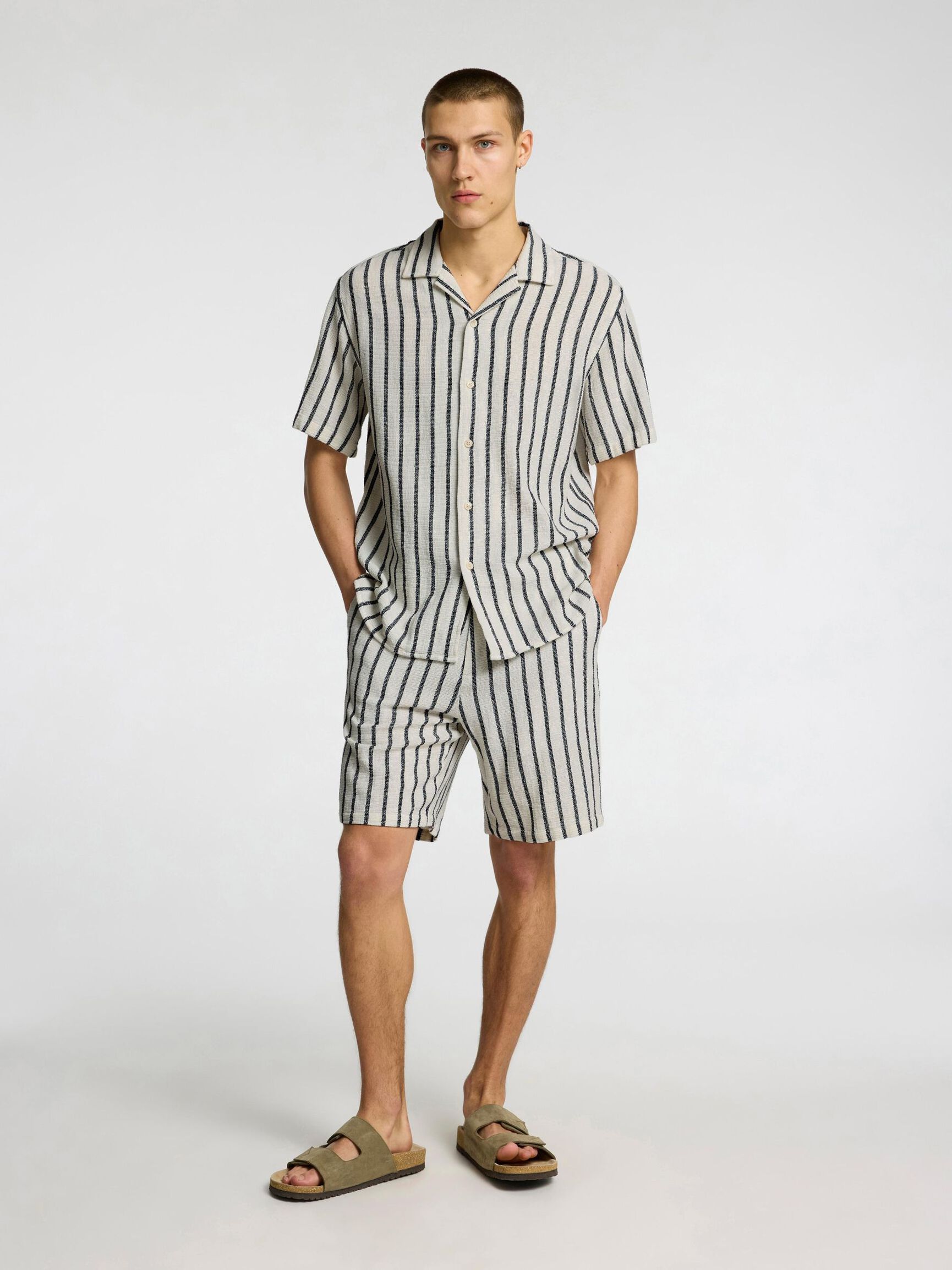 COTTON SHORT SLEEVED SHIRT, Egret, highres