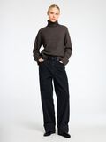 Selected SWETER, After Dark, highres - 16097967_AfterDark_008.jpg