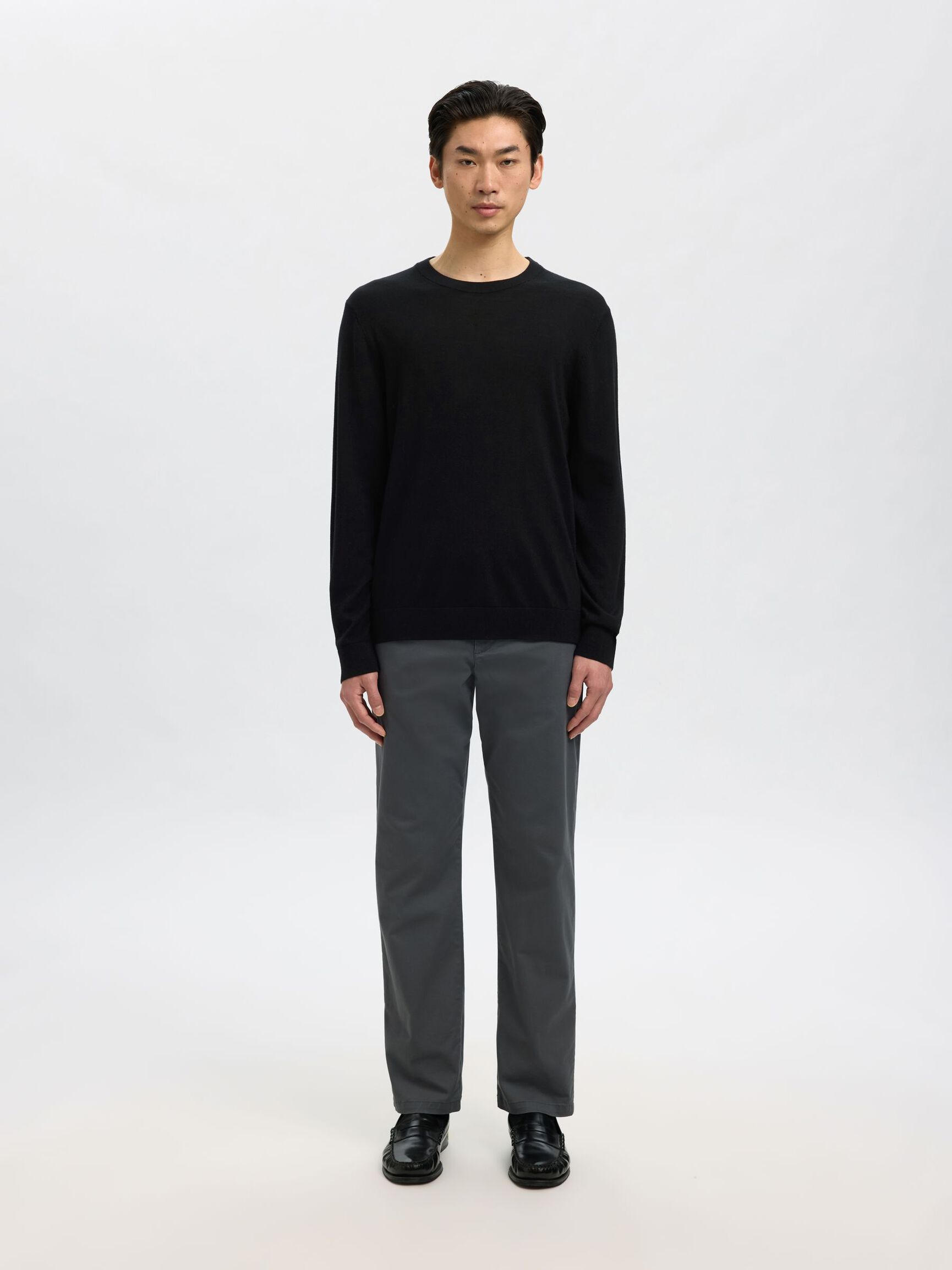 100% MERINO WOOL CREWNECK JUMPER, Black, highres