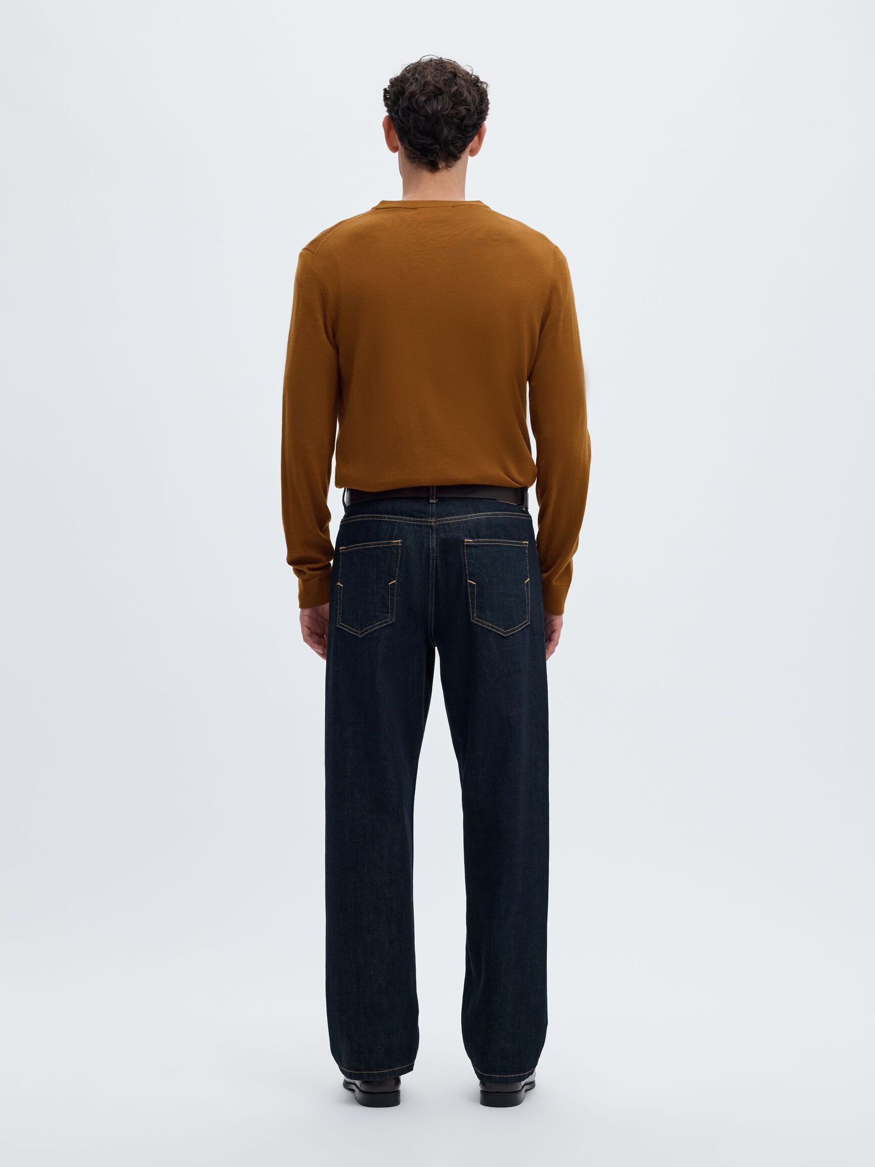 SWETER, Monks Robe, highres