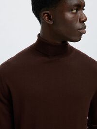 100% MERINO WOOL TURTLENECK, Demitasse, highres