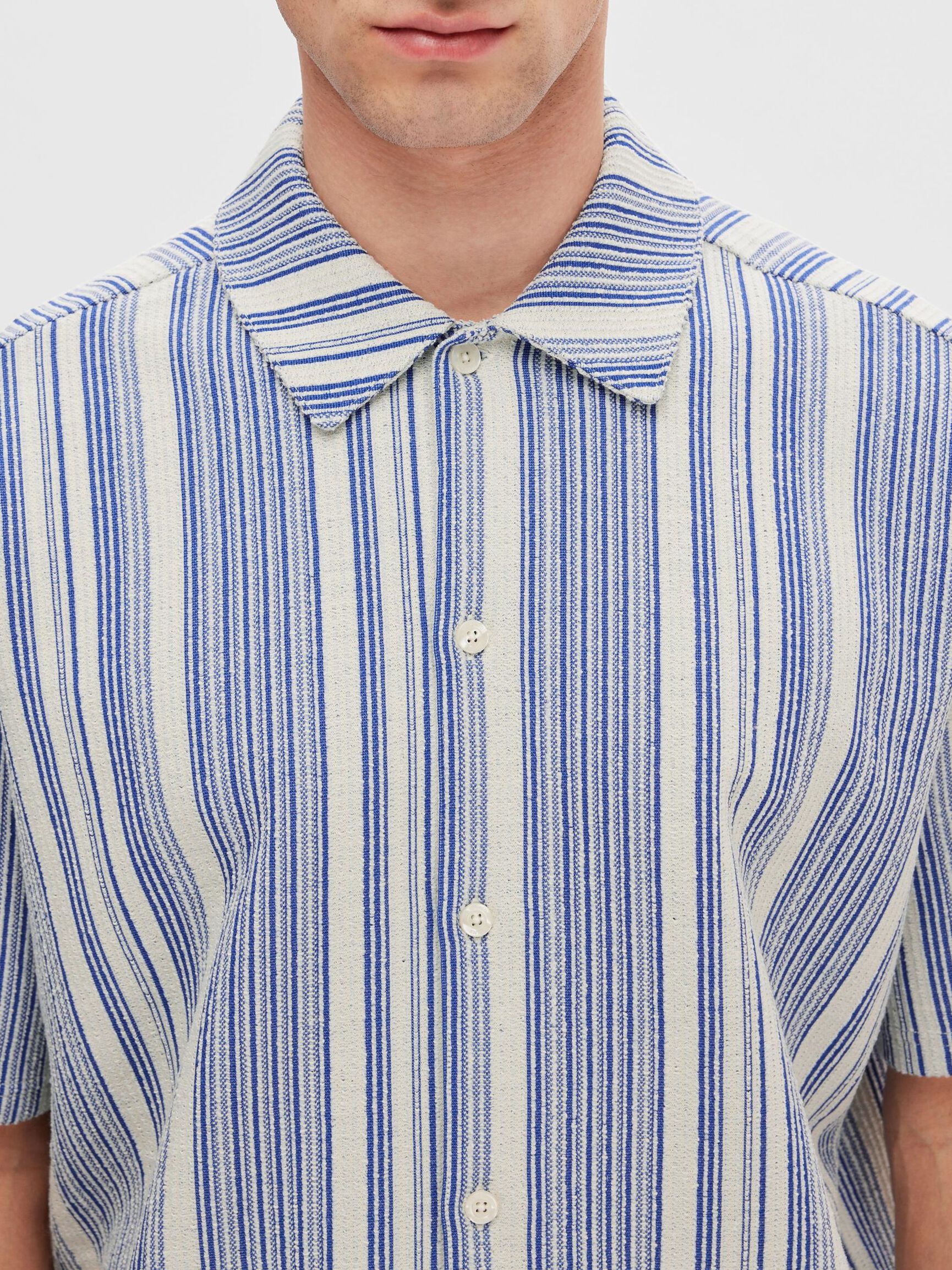 STRIPED SHORT SLEEVED SHIRT, Nautical Blue, highres