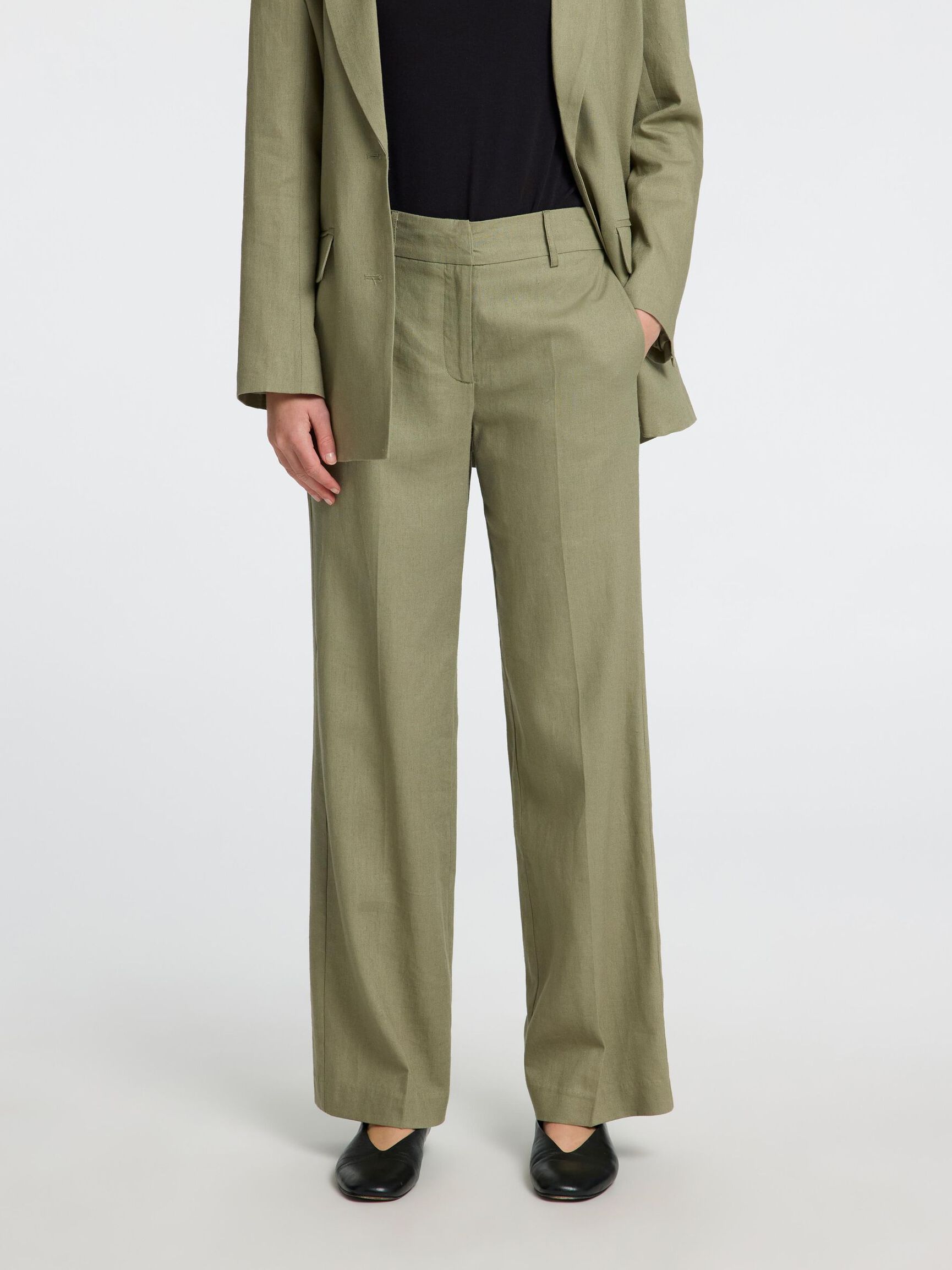 TAILORED WIDE-LEG TROUSERS, Vetiver, highres