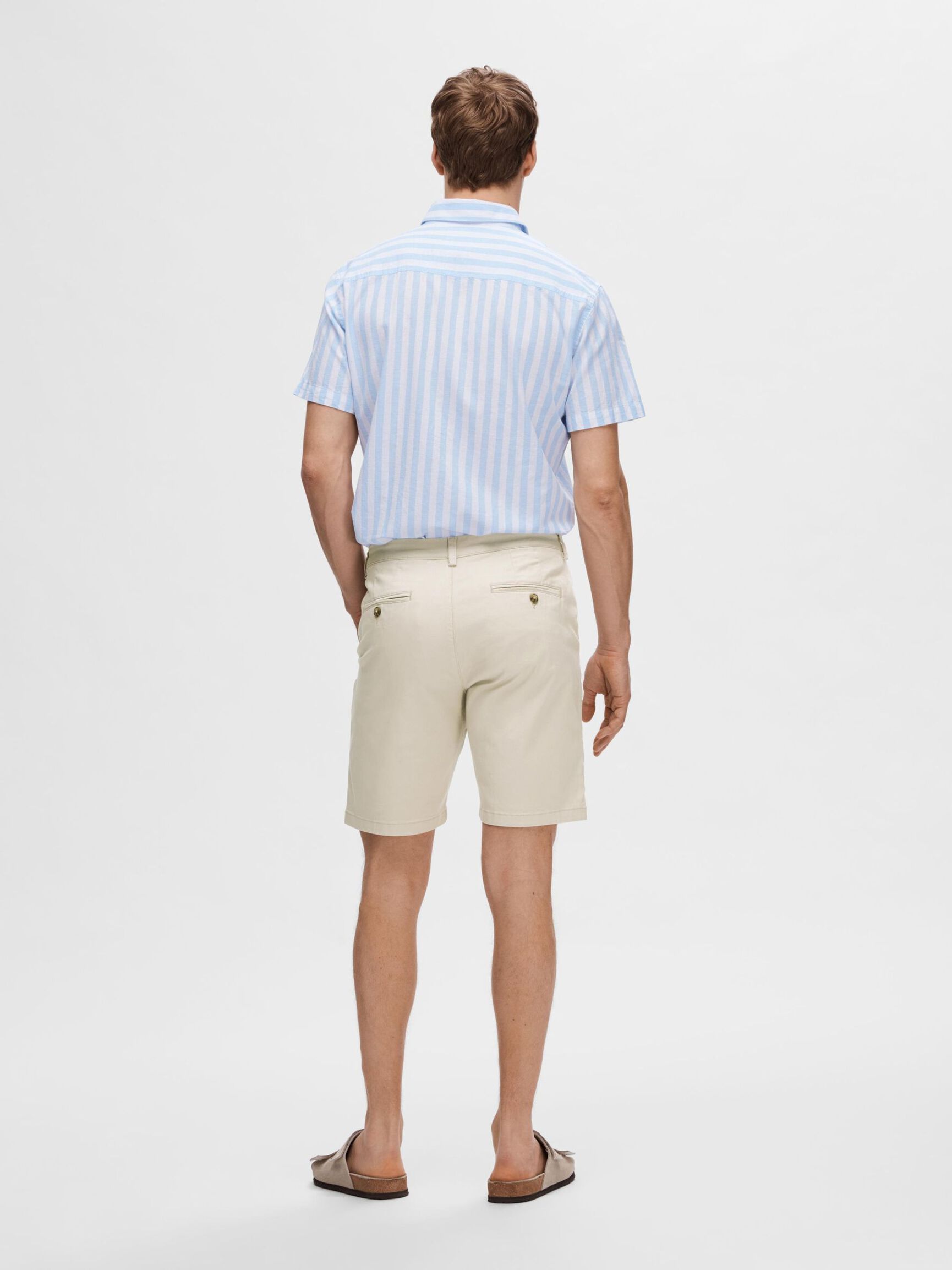 SLIM-FIT CHINO SHORTS, Moonstruck, highres