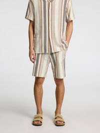 EN COTON RAYÉ SHORT, Egret, highres