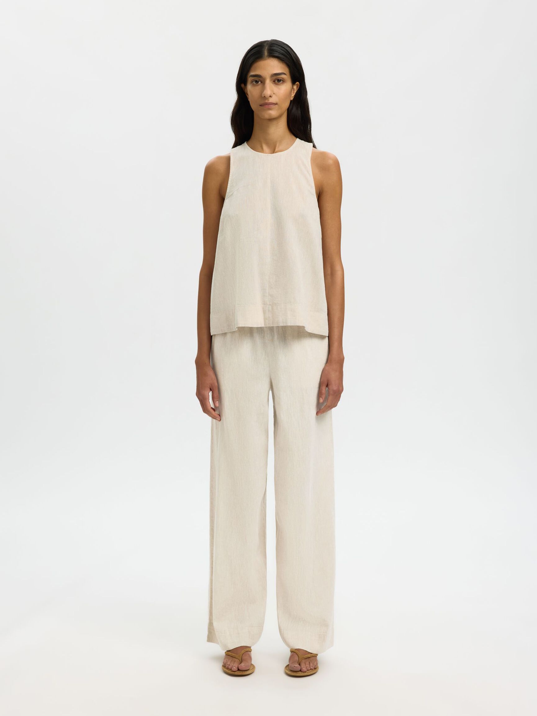 ÆRMELØS TOP I HØRBLANDING, Sandshell, highres