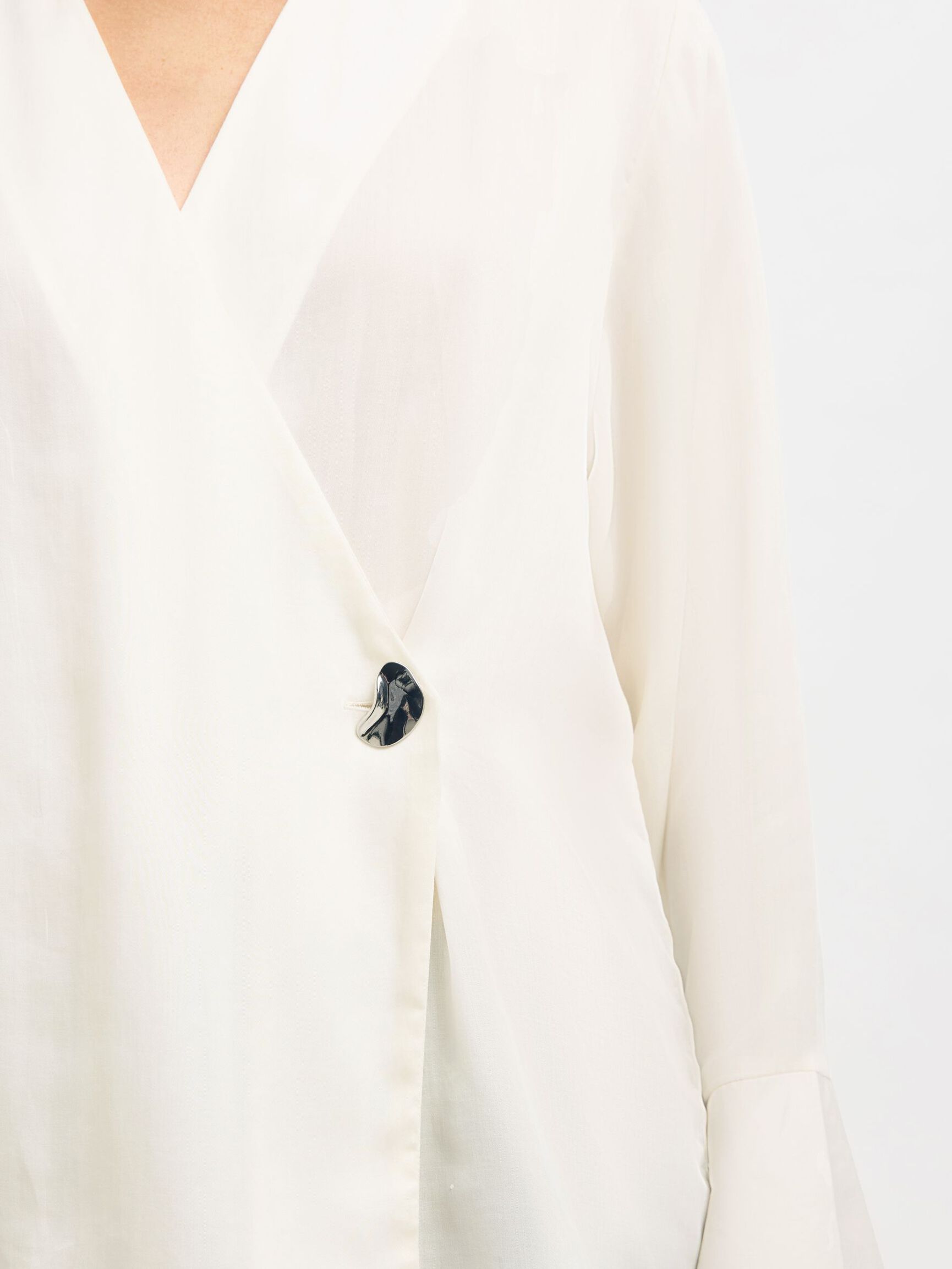 ASYMMETRIC LONG SLEEVED SHIRT, Gardenia, highres
