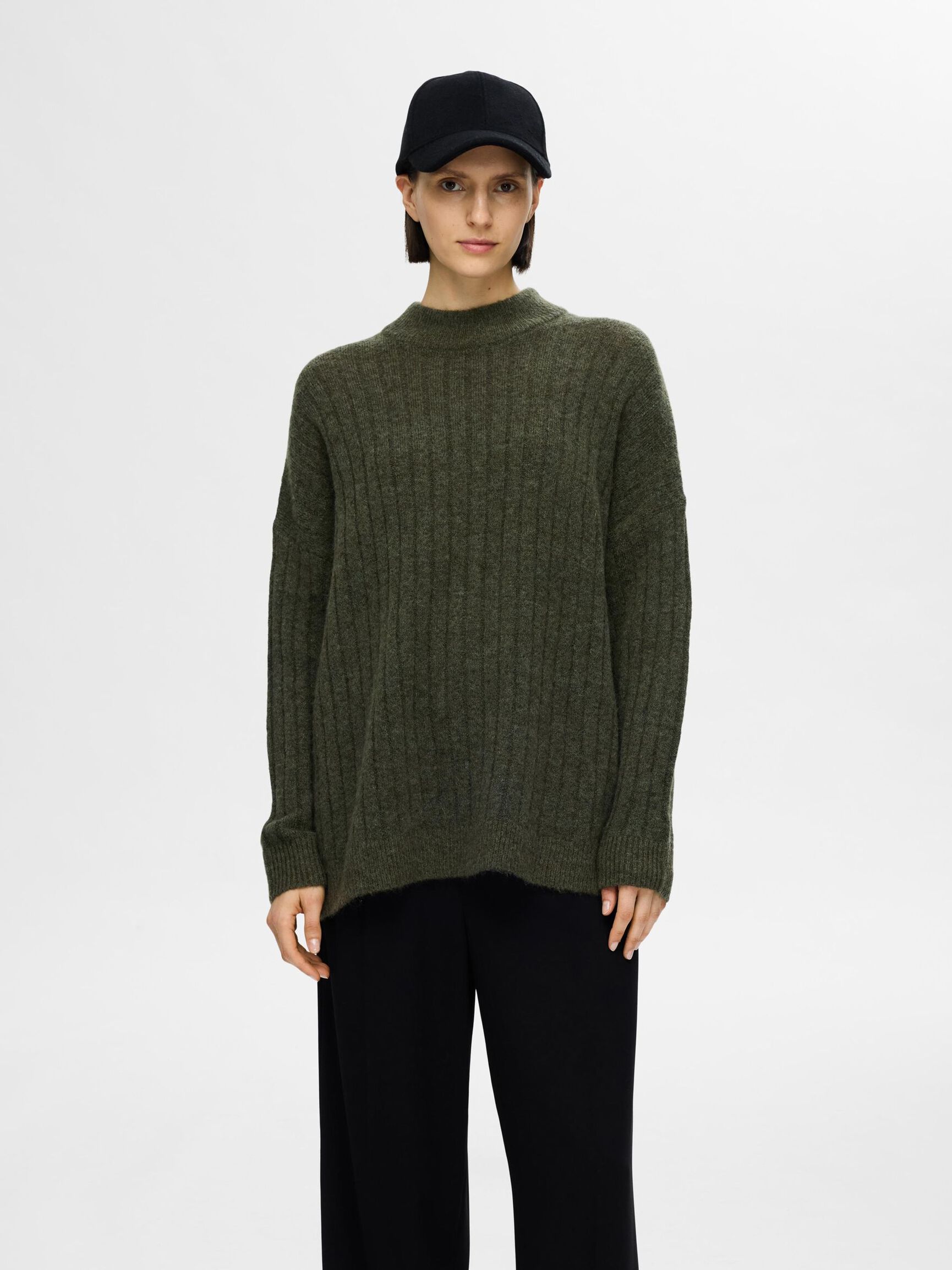 AMPLE EN LAINE MÉLANGÉE PULL, Kalamata, highres