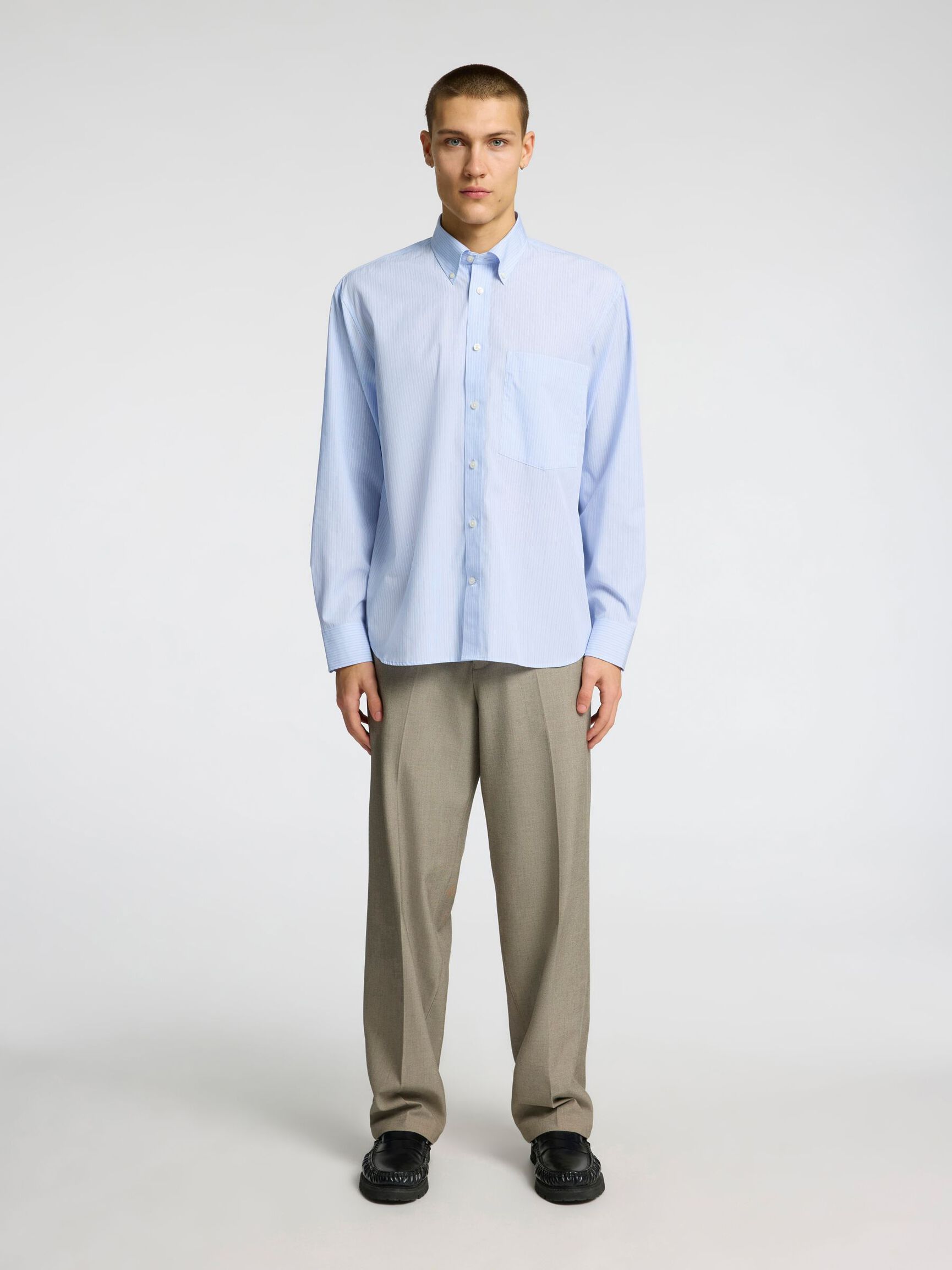 RELAXED FIT BUTTON-DOWN SHIRT, Cashmere Blue, highres