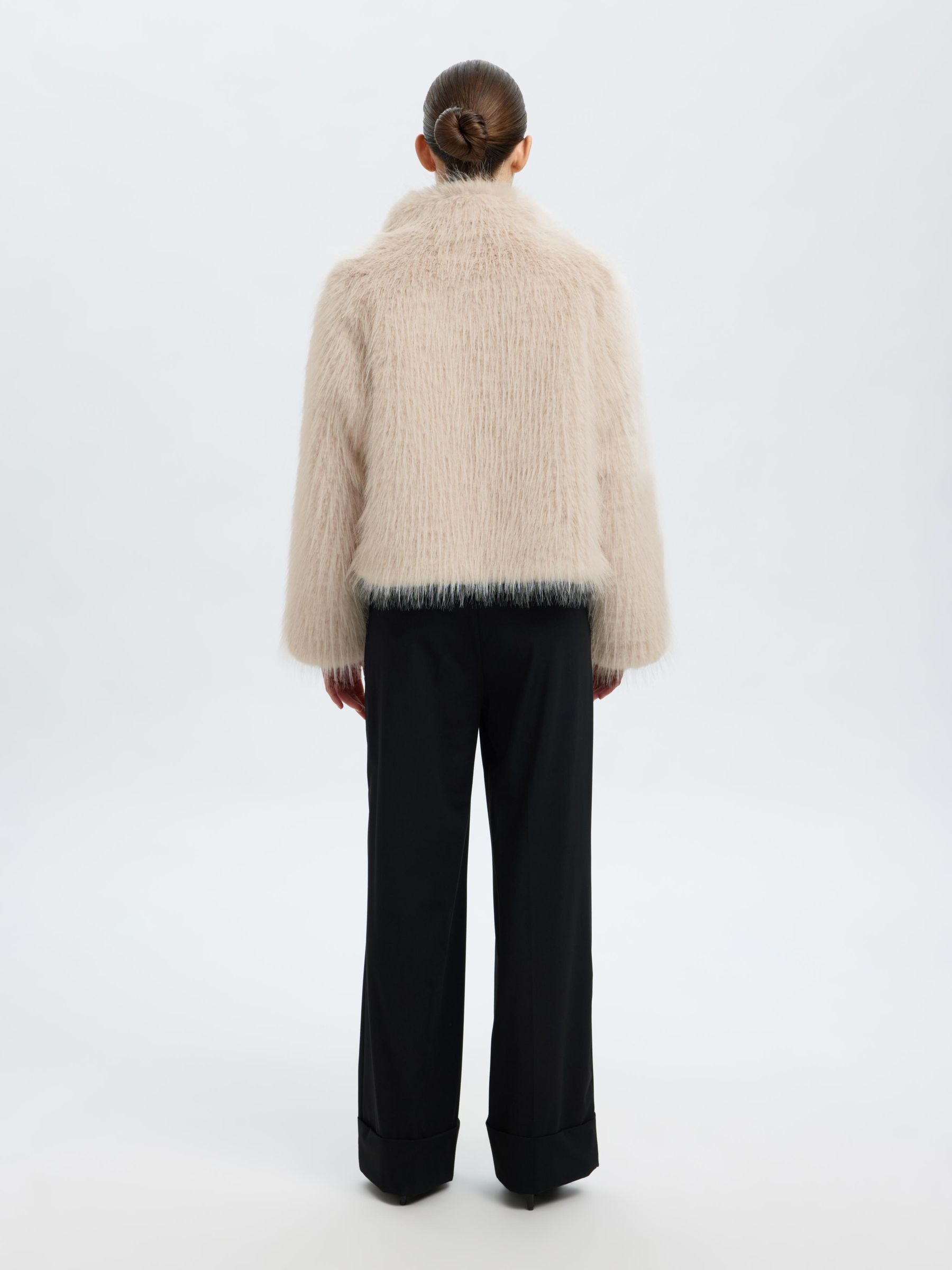 ジャケット・アウター herliptoConvertible Faux Fur Tippet Coat HerliptoConvertible Faux Fur Tippet Coat