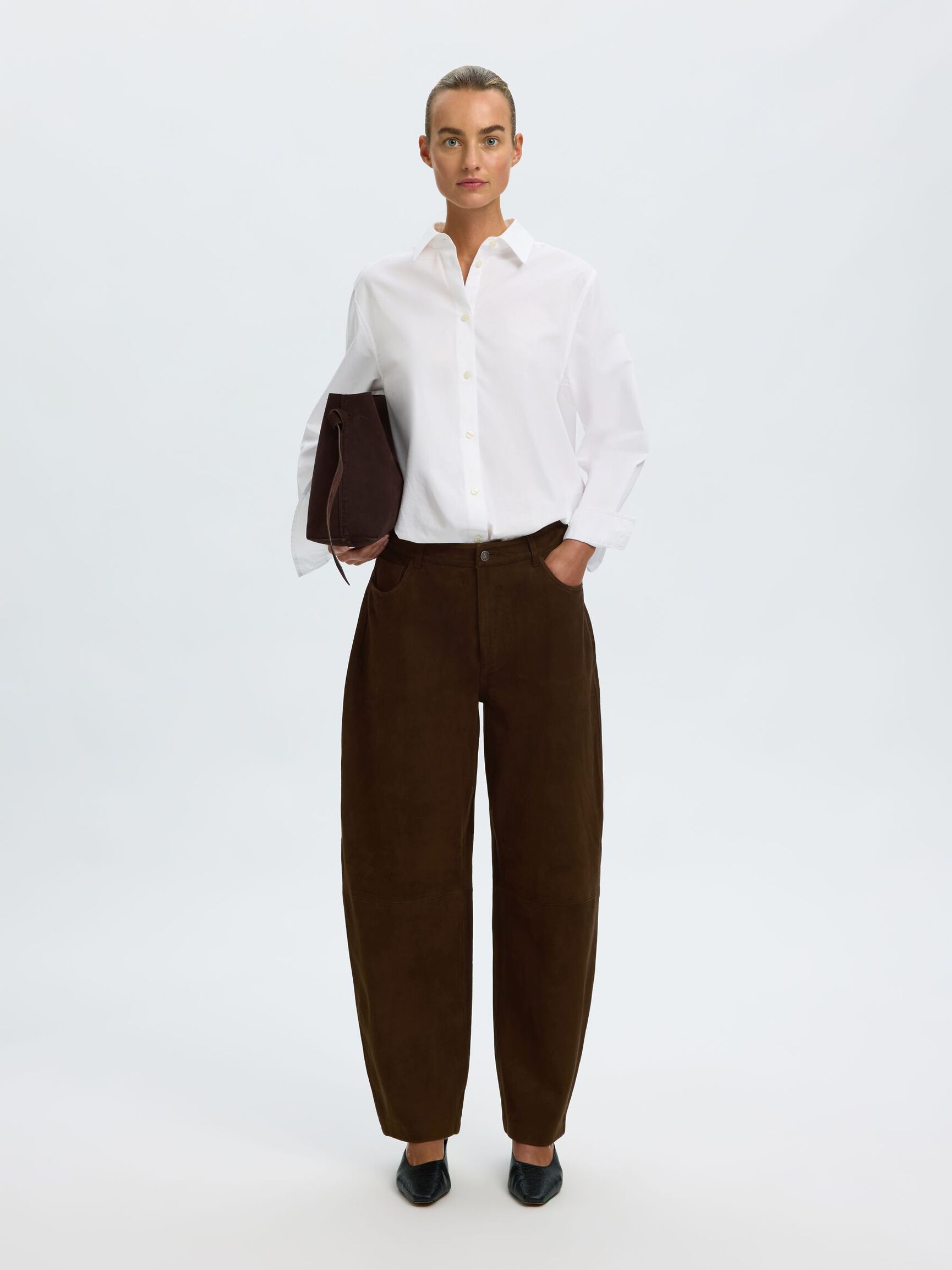 SUEDE BARREL FIT TROUSERS, Delicioso, highres
