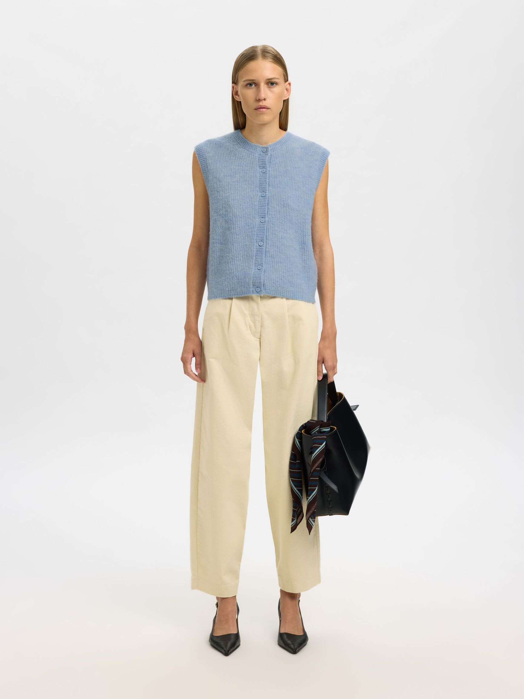 ULLBLANDNING STICKAD VÄST, Cashmere Blue, highres