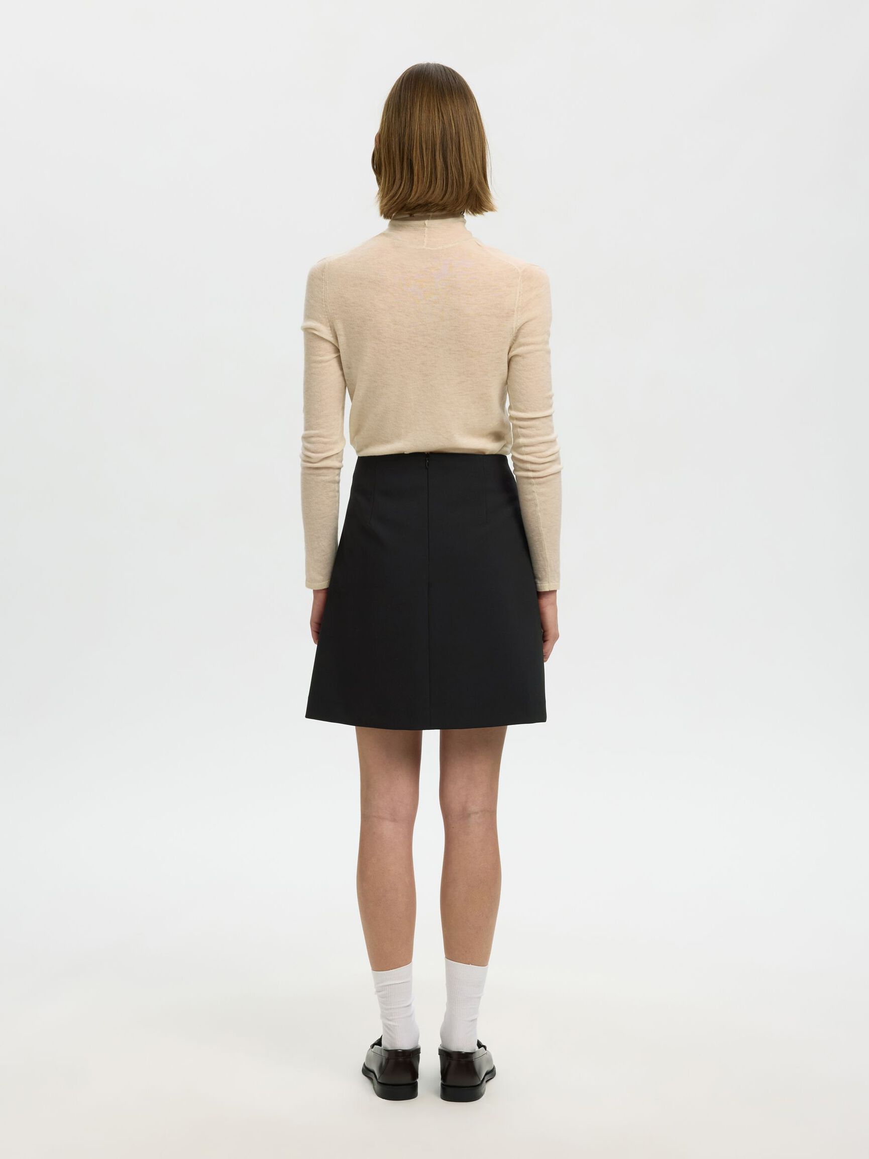 SKRÆDDERSYEDE MININEDERDEL, Black, highres