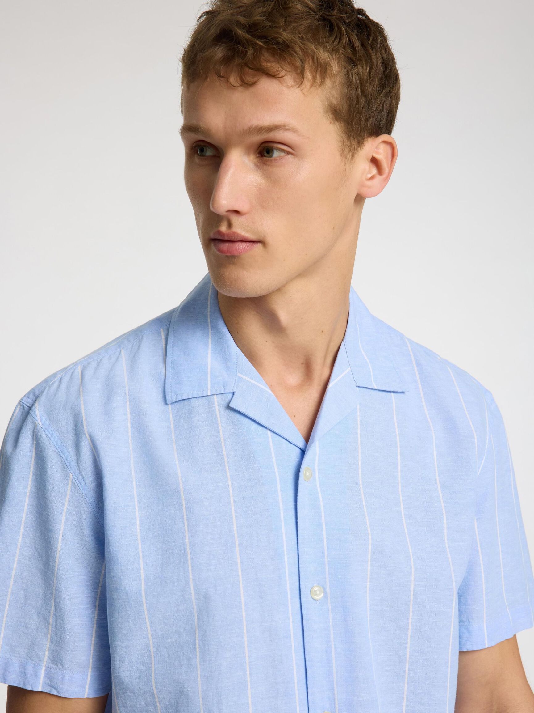 LINEN BLEND SHORT SLEEVED SHIRT, Cashmere Blue, highres