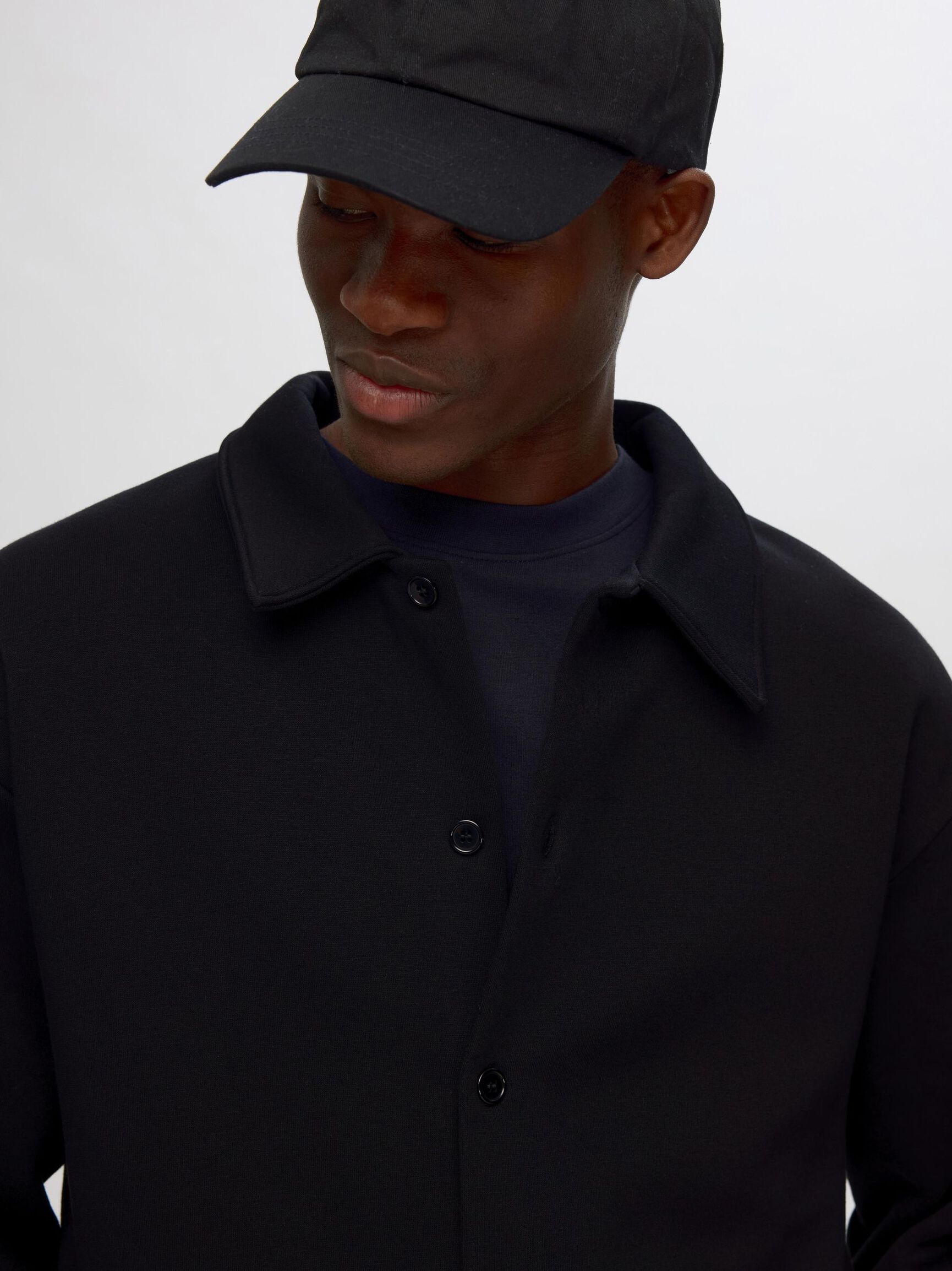 COUPE AMPLE VESTE, Black, highres