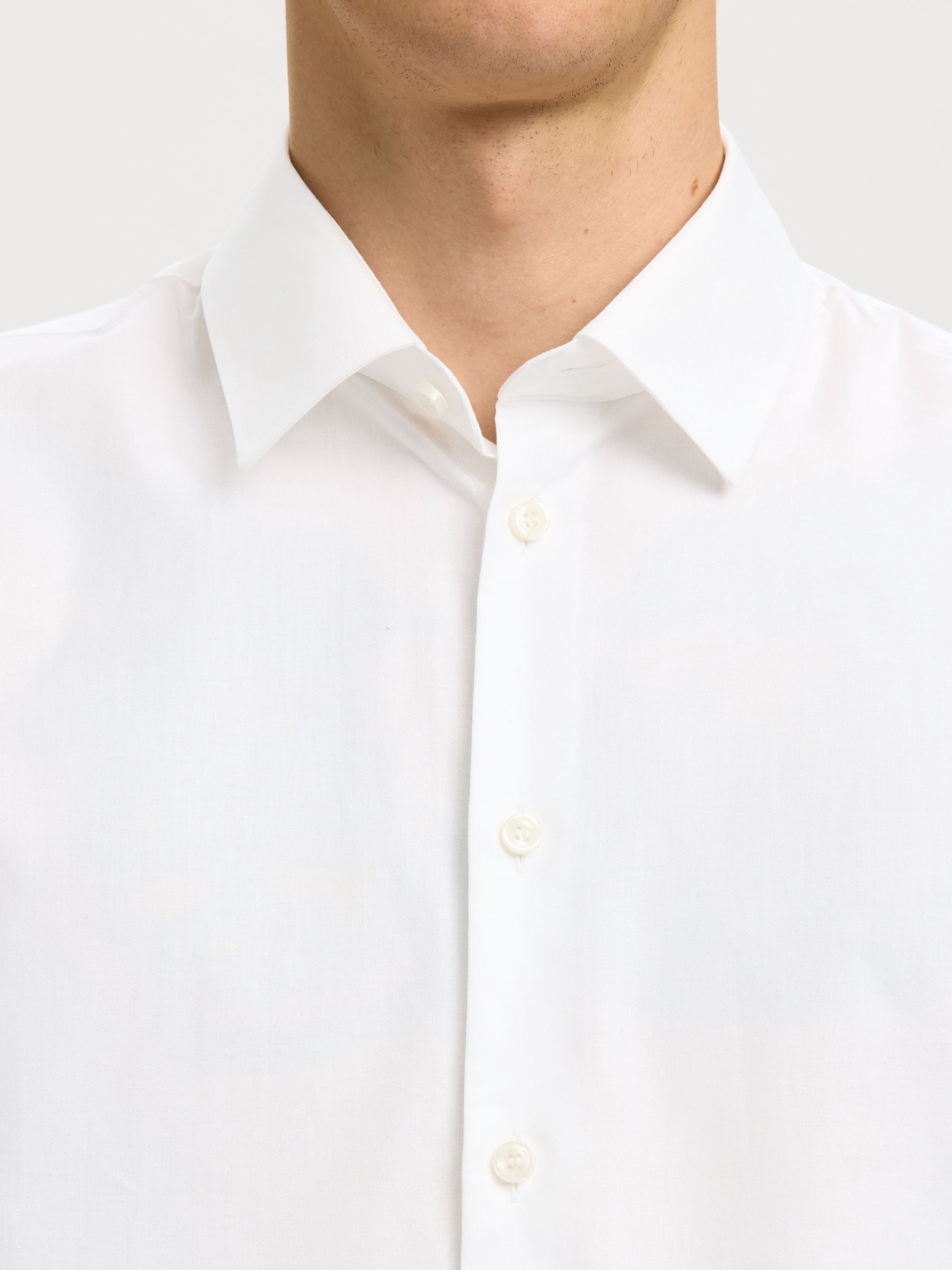 LANGERMET SLIM FIT SKJORTE, Bright White, highres