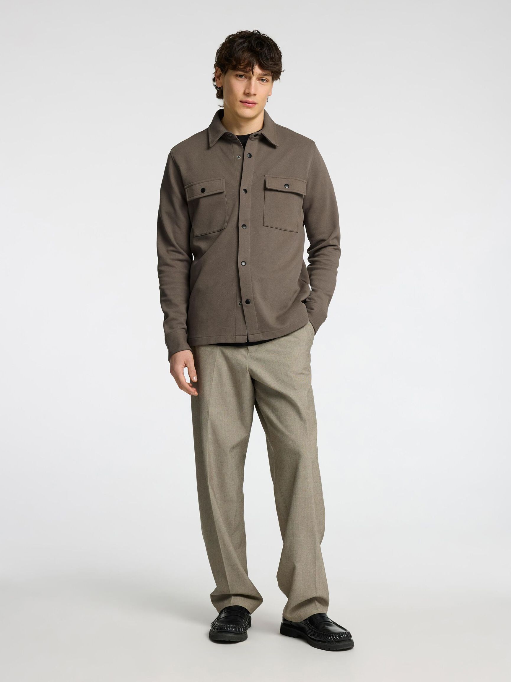 KLASSISCHES OVERSHIRT, Morel, highres