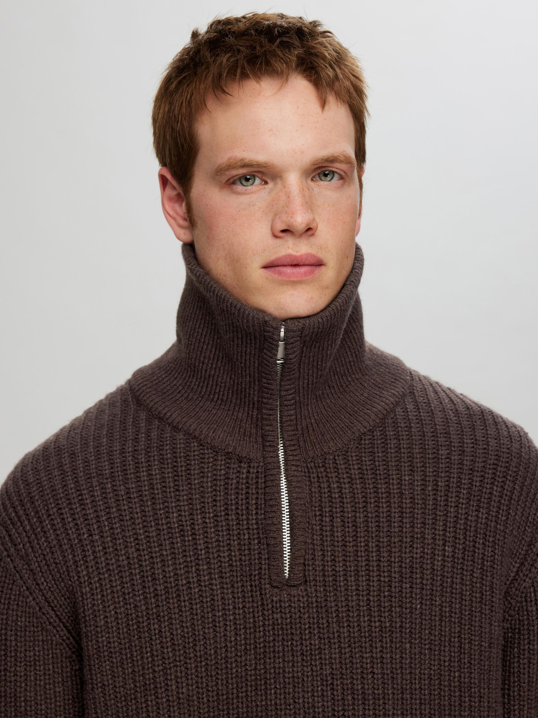 KNITTED WOOL BLEND HALF-ZIP JUMPER, Chocolate Torte, highres