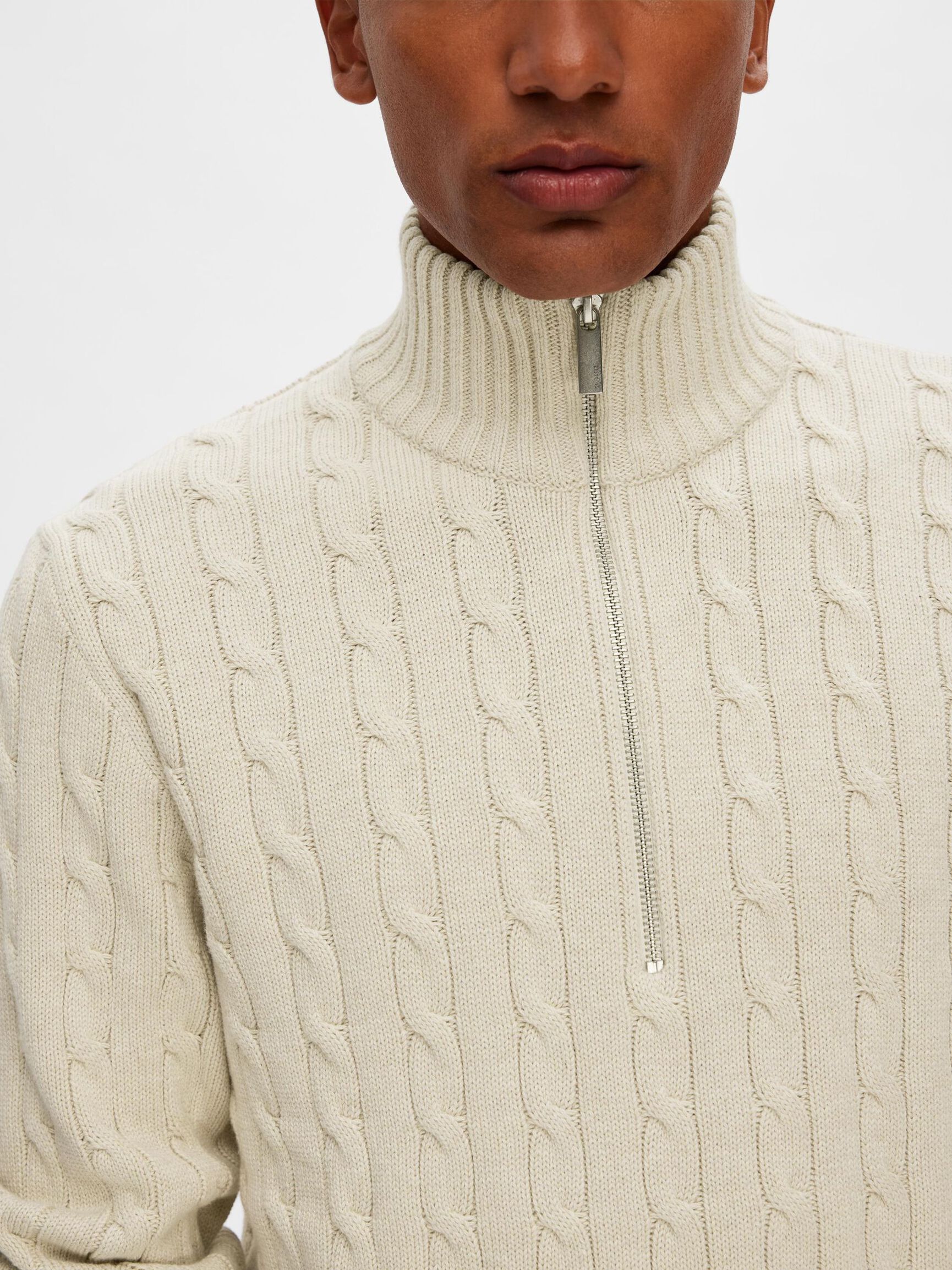 TORSADÉ PULL, Bone White, highres