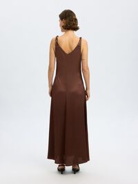 ÆRMELØS MAXIKJOLE, Chestnut, highres