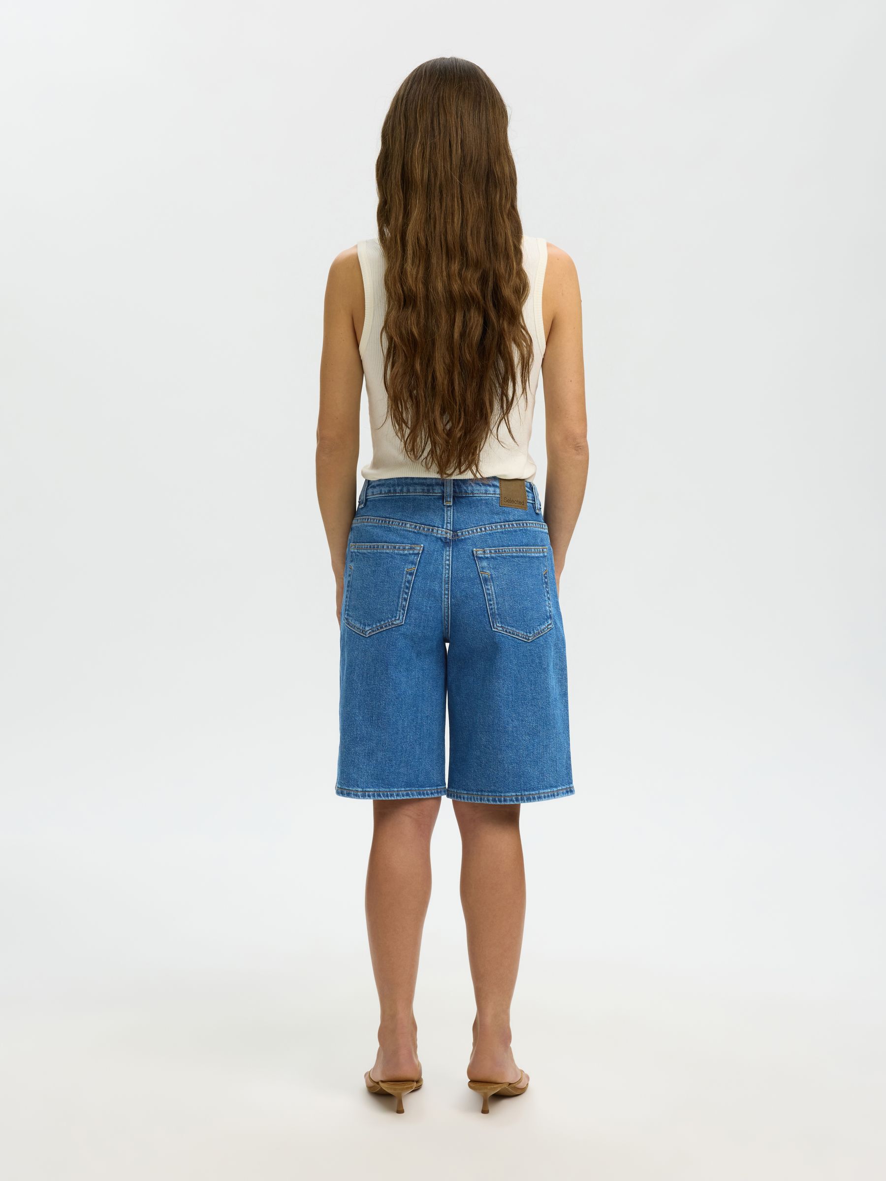 MID WASH DENIM SHORTS, Medium Blue Denim, highres