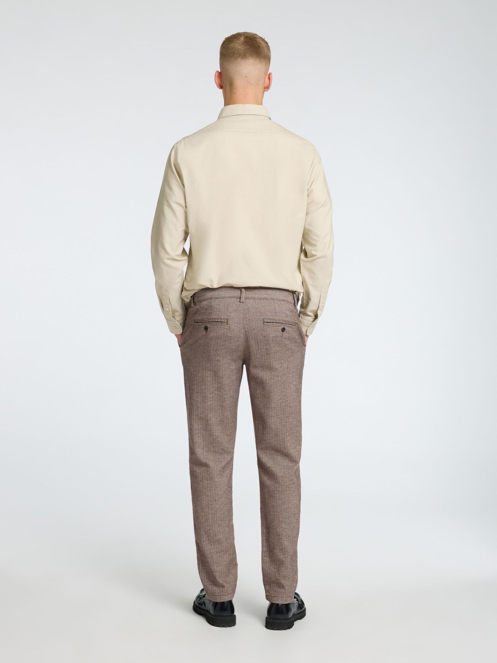 175 SLIM-FIT BRUSHED CHINOS, Morel, highres