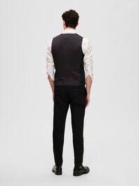 COUPE SLIM EN VISCOSE MÉLANGÉE GILET, Black, highres