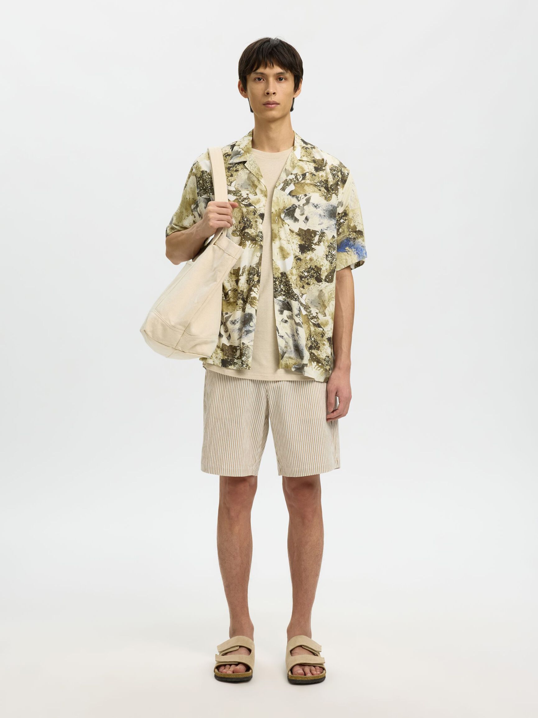 PATTERNED SHORT SLEEVED SHIRT, Sandshell, highres