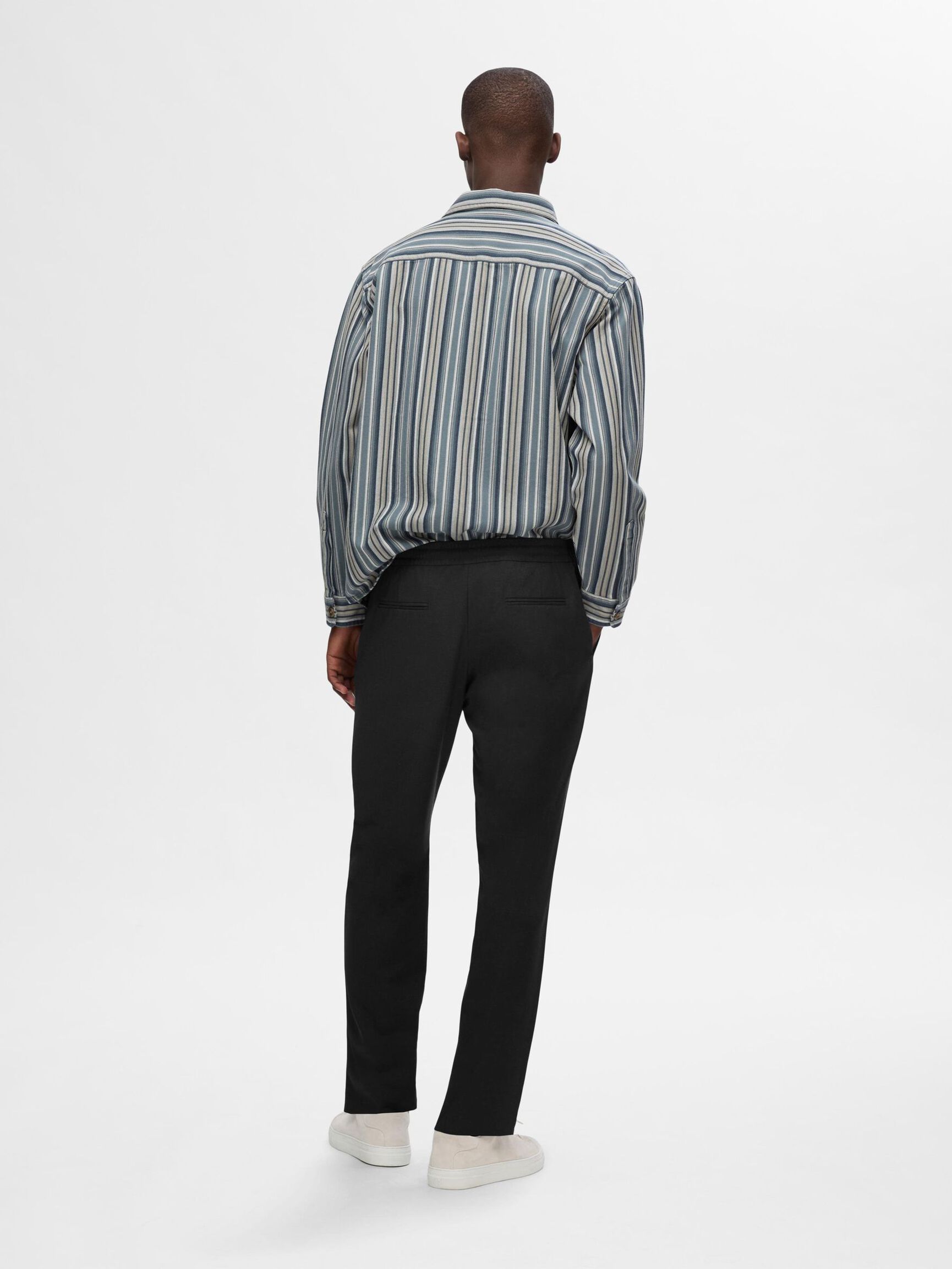 196 STRAIGHT FIT TROUSERS, Black, highres