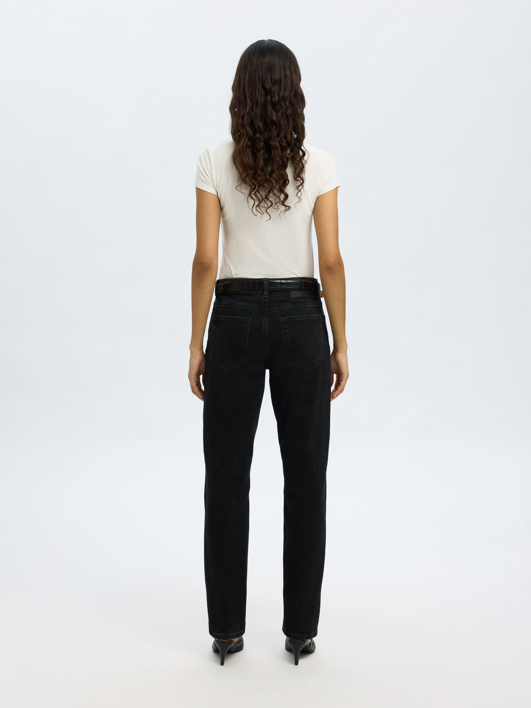 MID WAIST SLIM TAPERED-FIT JEANS, Black Denim, highres