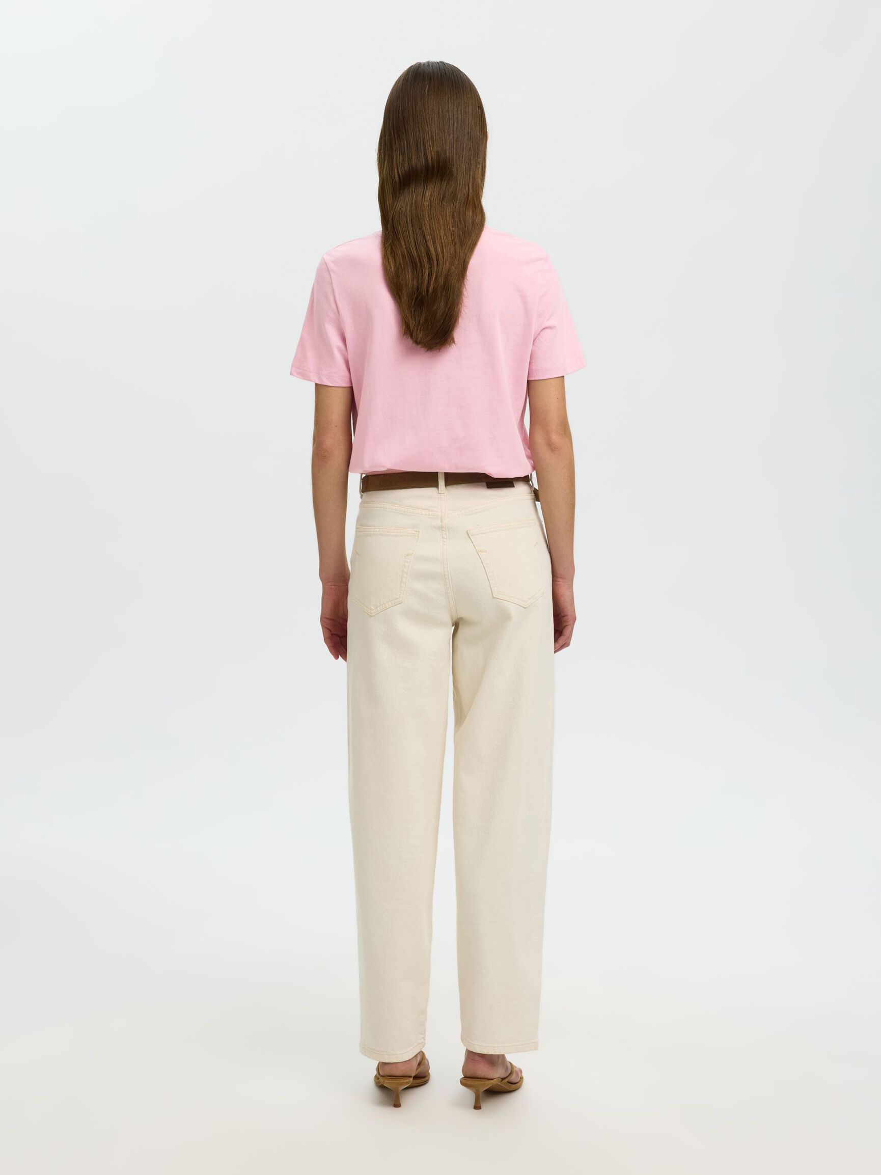 CLASSIC V-NECK T-SHIRT, Bleached Mauve, highres