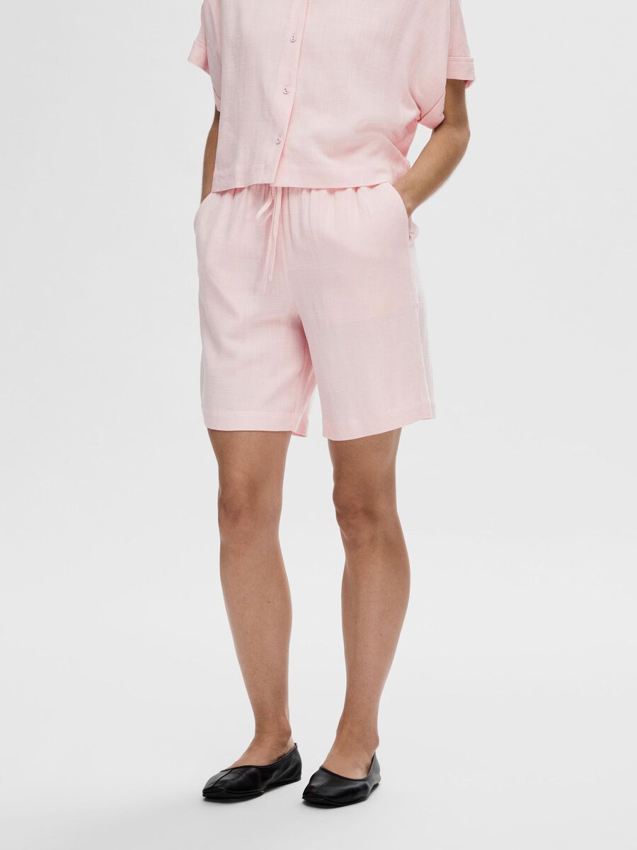 Selected VISCOSE BLEND SHORTS, Cradle Pink, highres - 16093932_CradlePink_003.jpg
