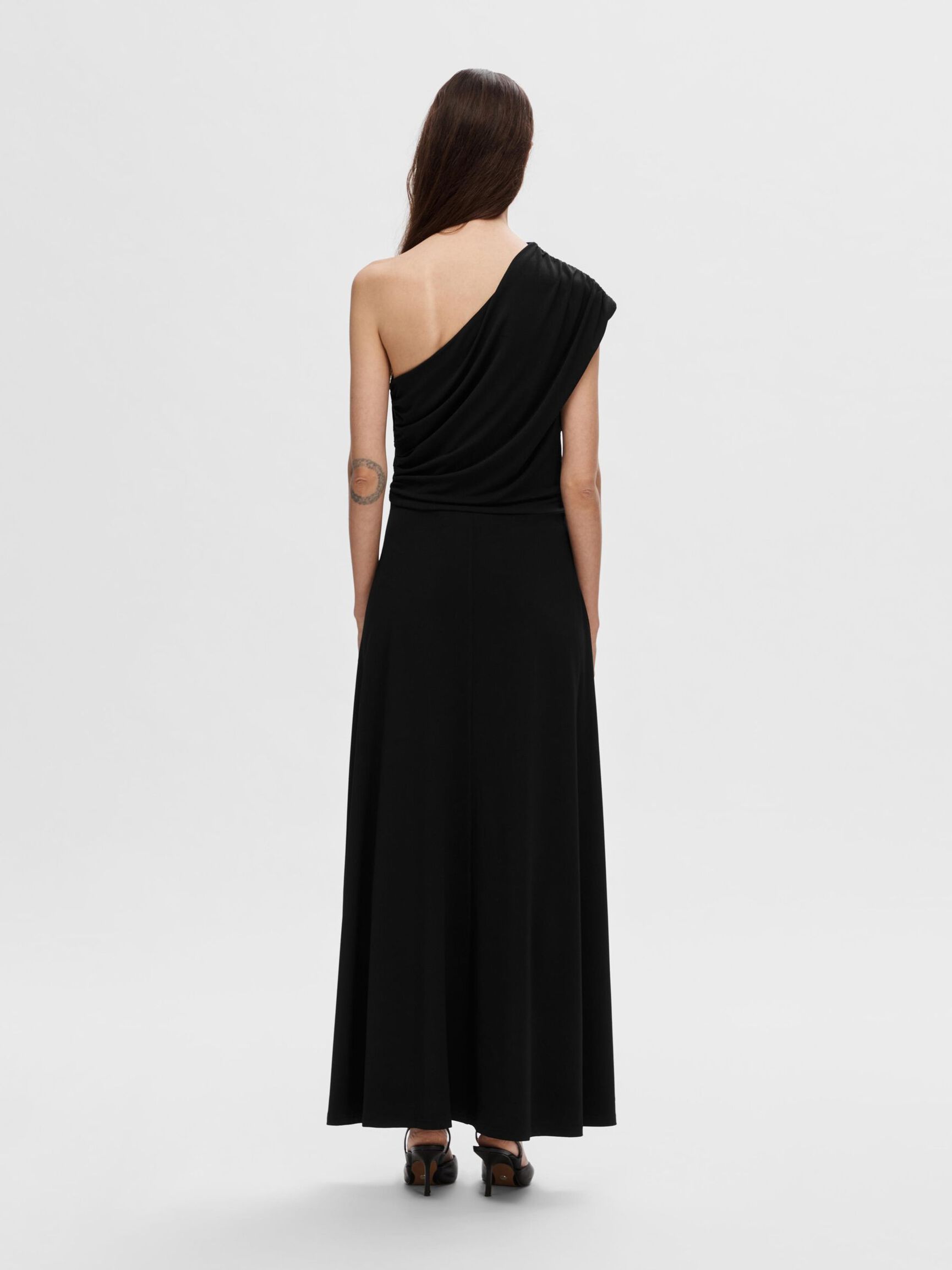 GERAFFTES ONE-SHOULDER KLEID, Black, highres
