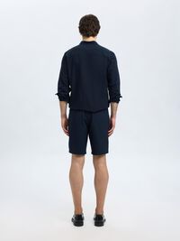 SEERSUCKER SHORTS, Sky Captain, highres