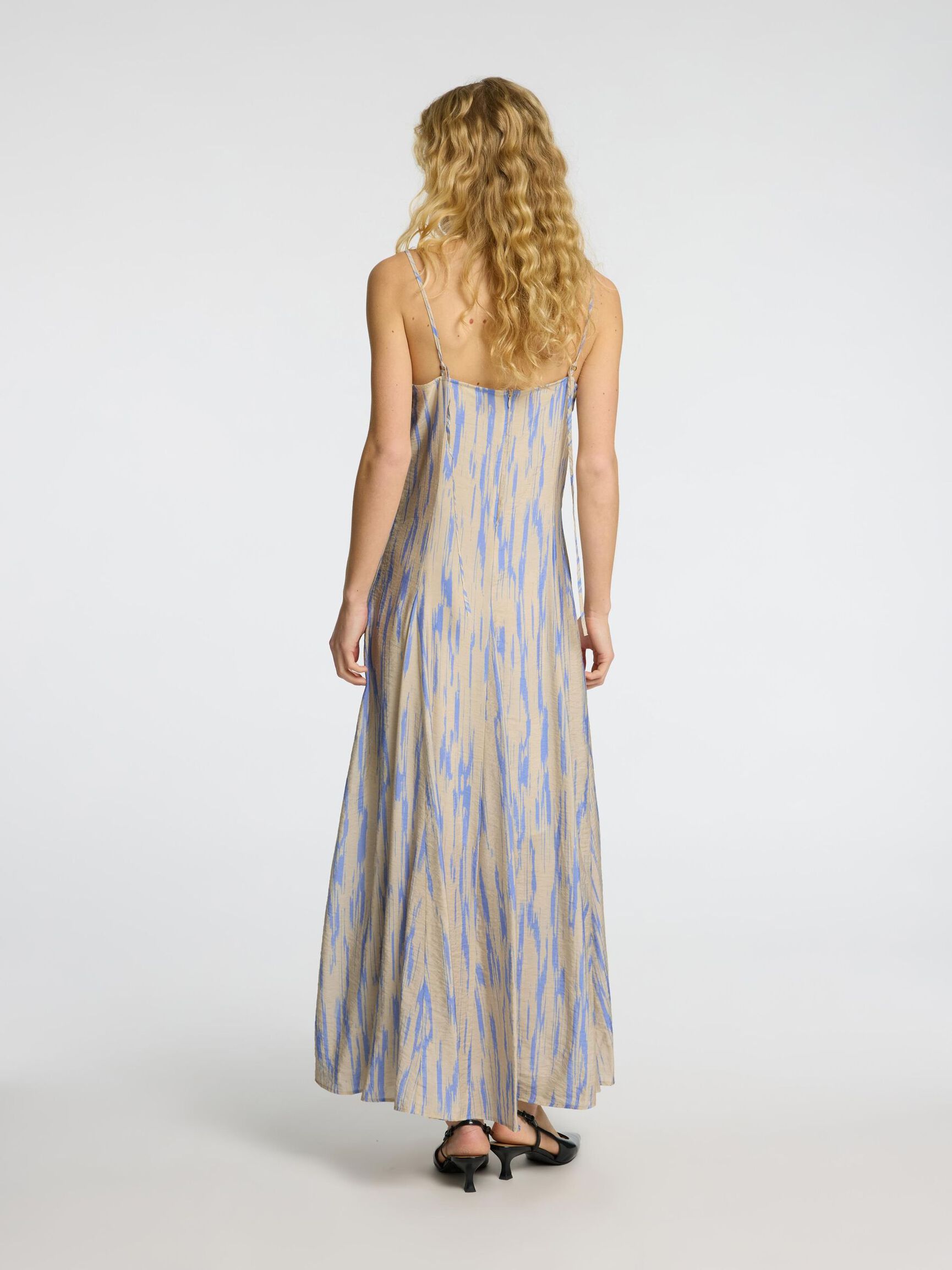 VISCOSE BLEND STRAP MAXI DRESS, Birch, highres