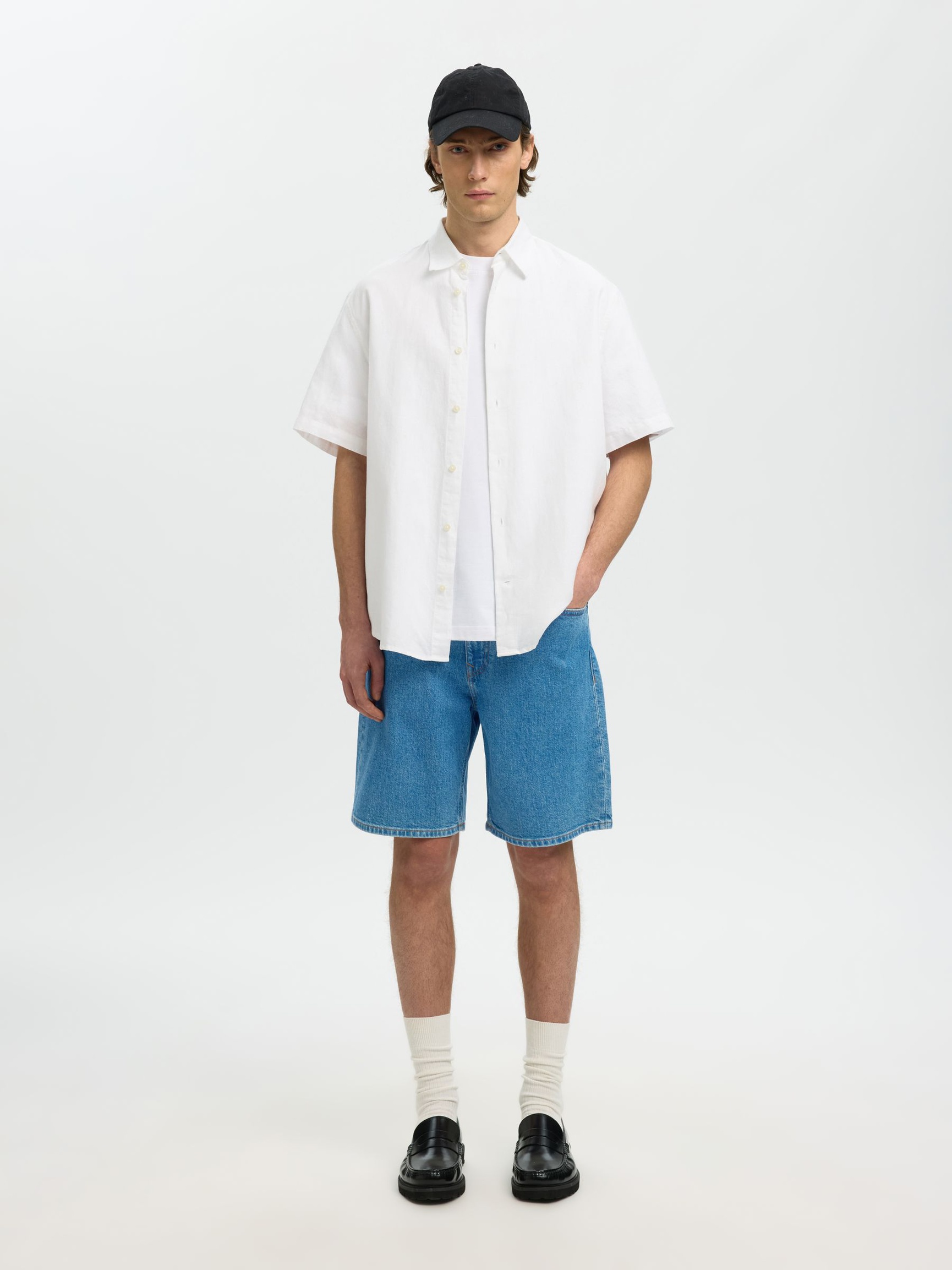 COUPE CLASSIQUE SHORTS EN JEAN, Light Blue Denim, highres