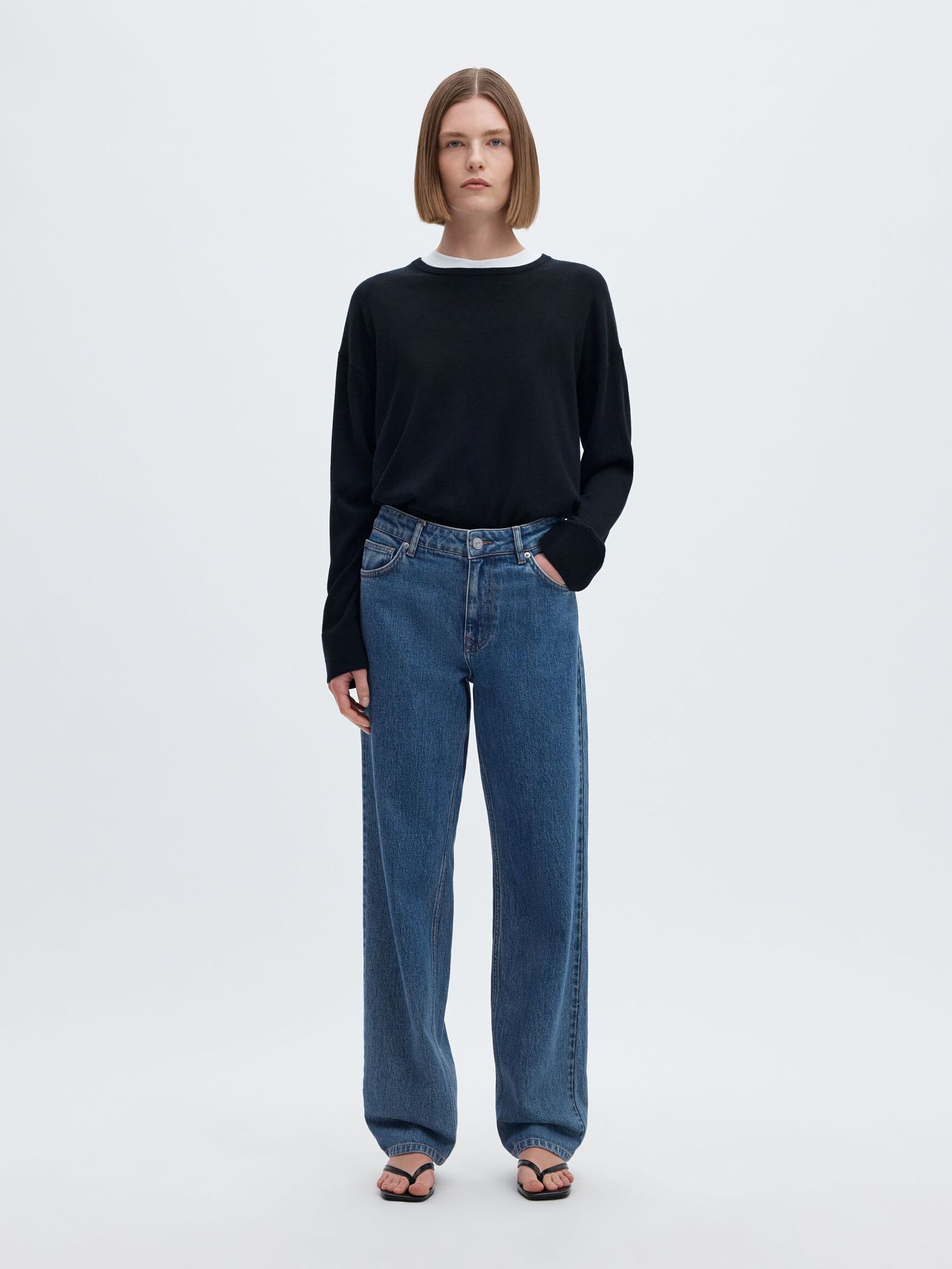 MID WAIST STRAIGHT FIT JEANS, Medium Blue Denim, highres