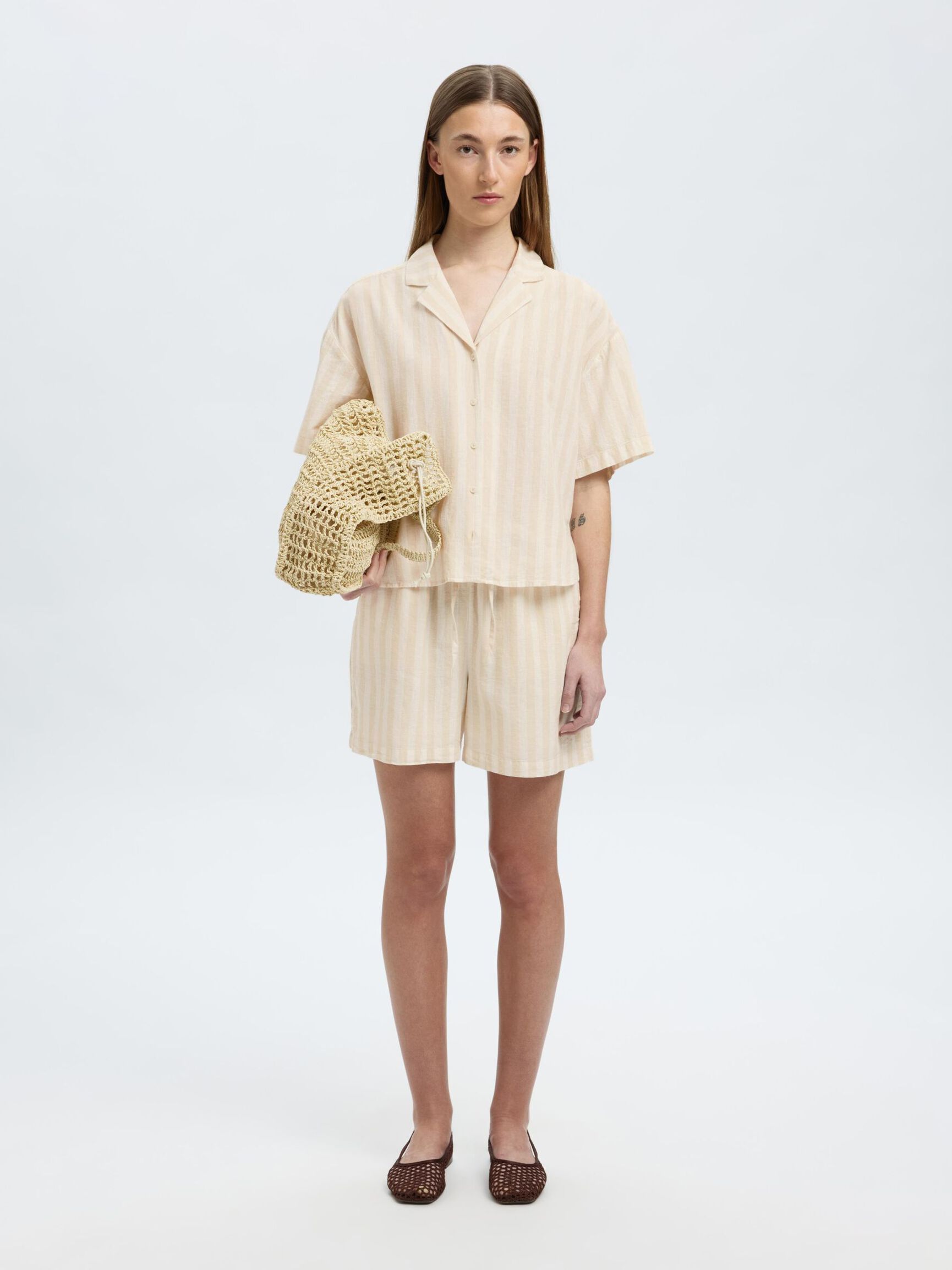 PELLAVASEKOITEPAITA, Sandshell, highres