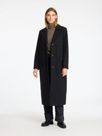 WOLMIX KRIJTSTREEP LANGE JAS, Black, highres