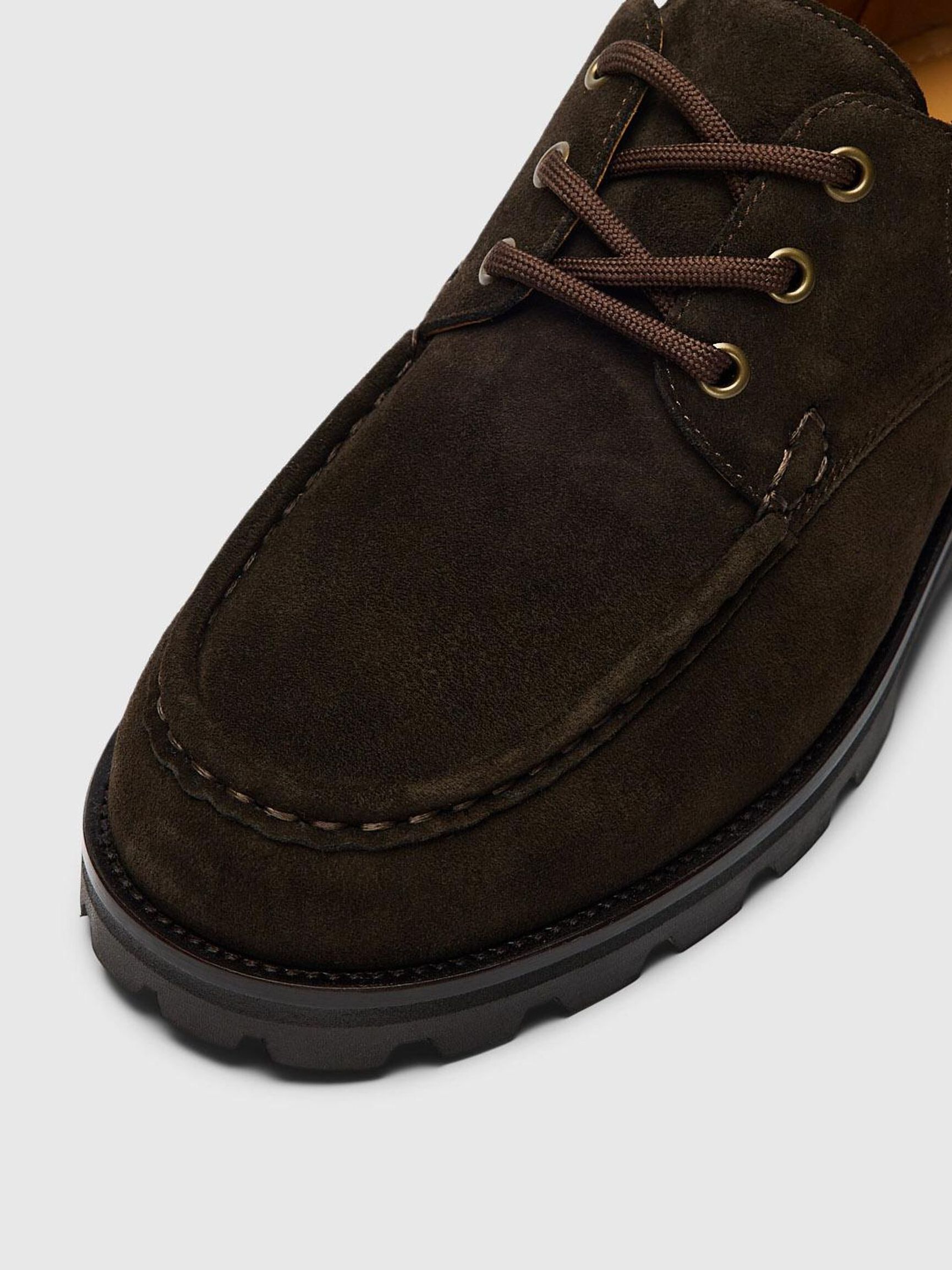 SUÈDE BOOTSCHOENEN, Chocolate Torte, highres