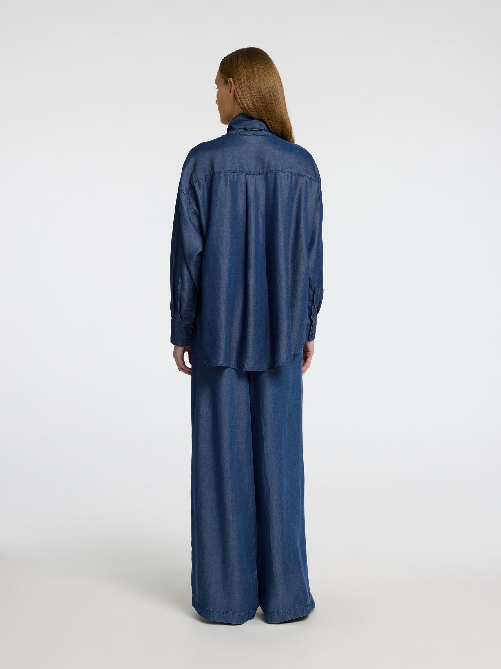 CHAMBRAY LONG SLEEVED SHIRT, Dark Blue, highres
