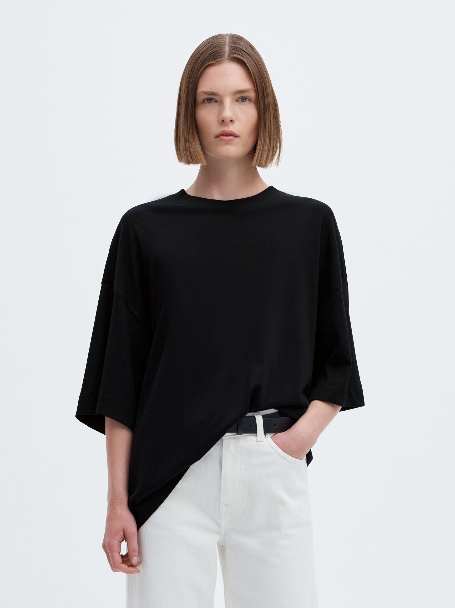 ESSENTIAL OVERSIZED T-SHIRT, Black, highres