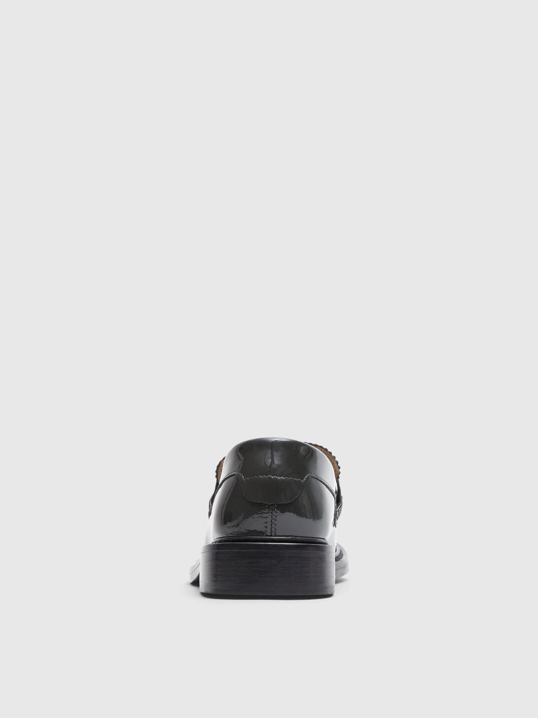 CUIR MOCASSINS, Volcanic Ash, highres
