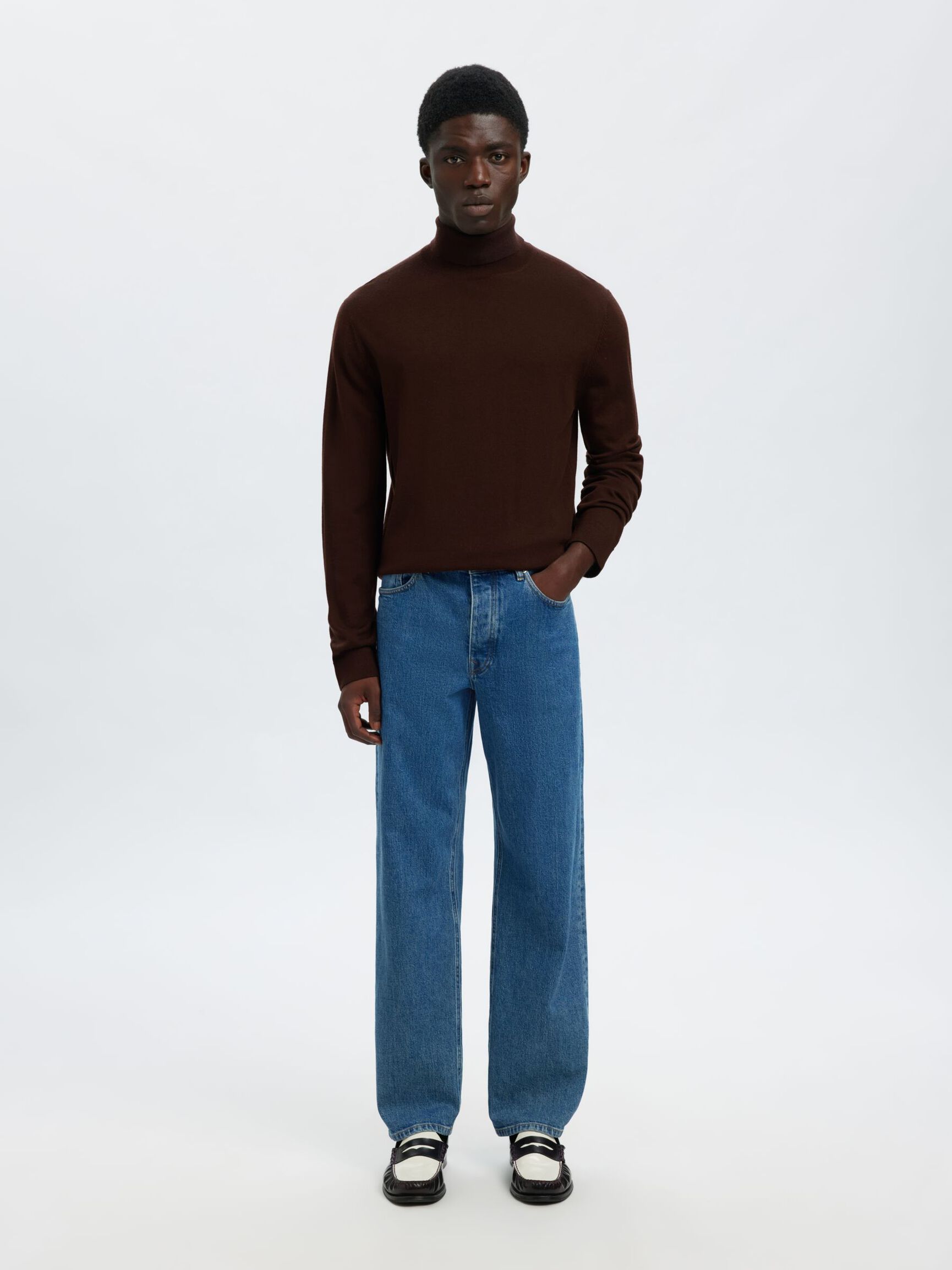100% MERINO WOOL TURTLENECK, Demitasse, highres