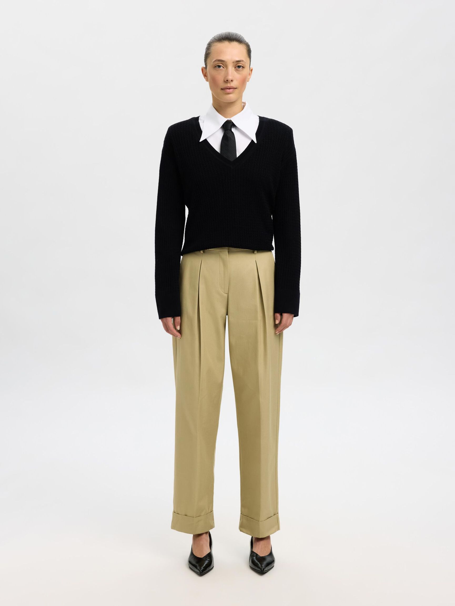 KAPENEVAT HOUSUT, Slate Green, highres