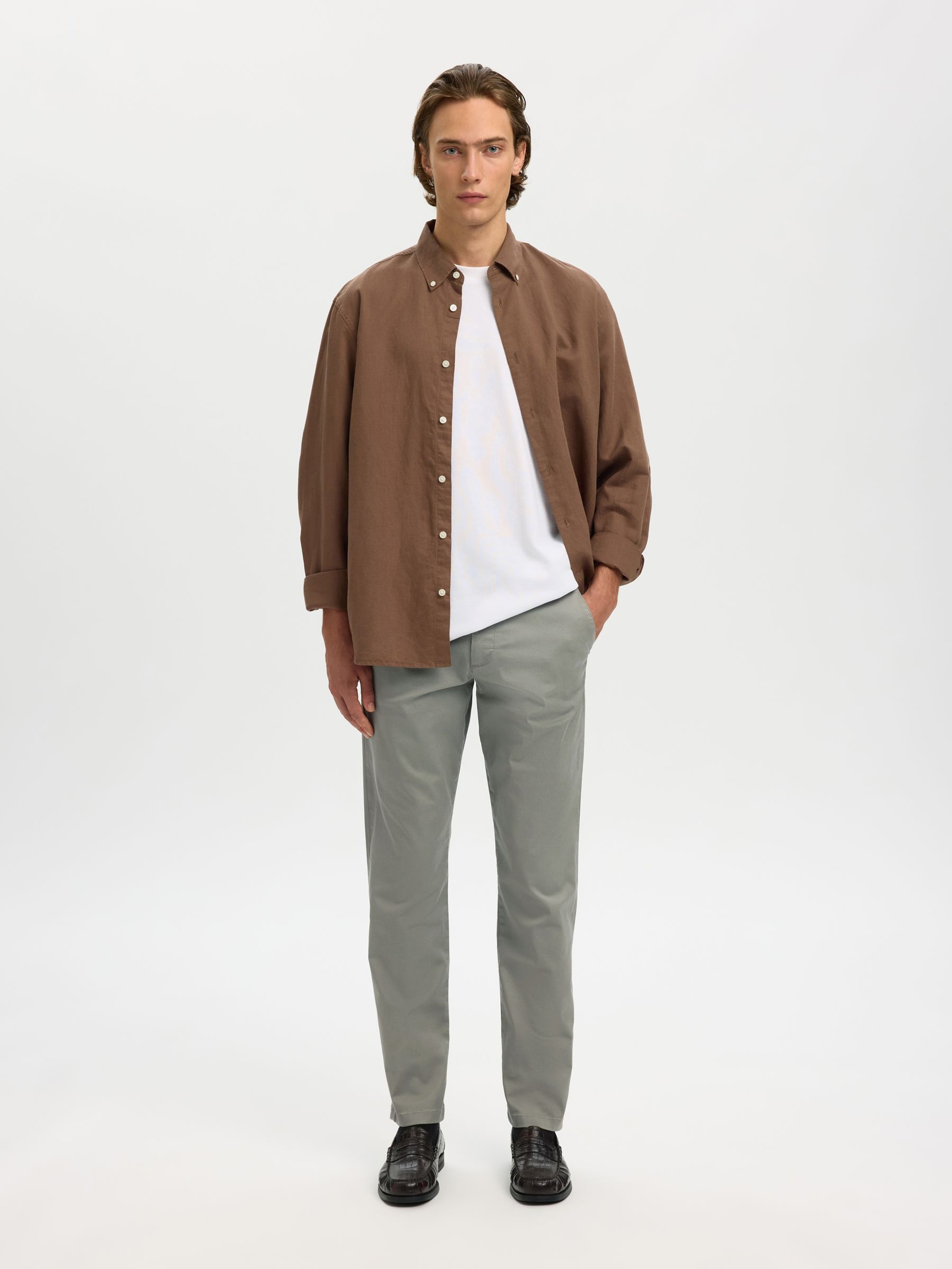 175 SLIM FIT FLEX CHINOS, Vetiver, highres